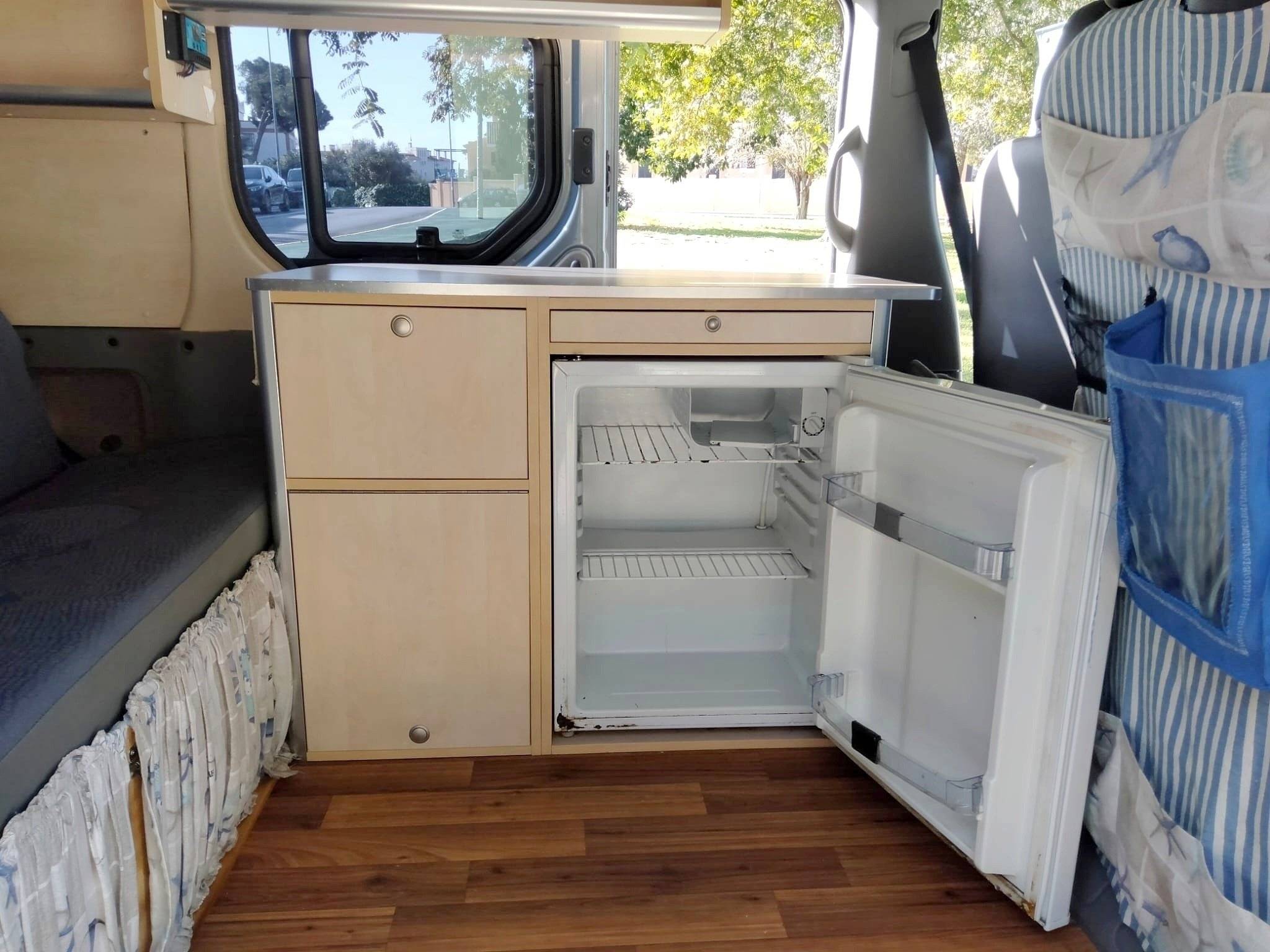 Renault Trafic L2H1 2 l 120 ch