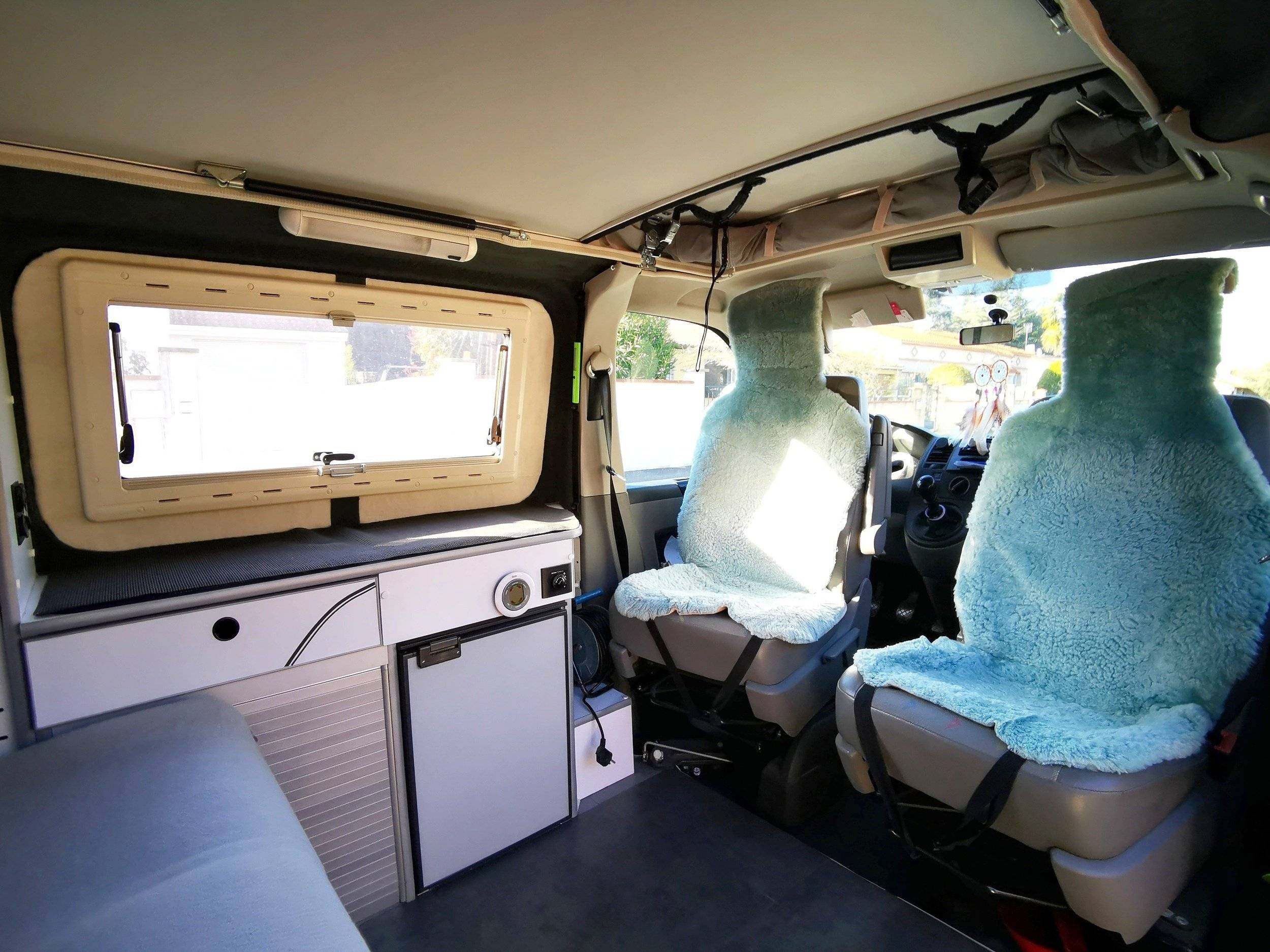 van life Volkswagen Transporter T5 Edition 180