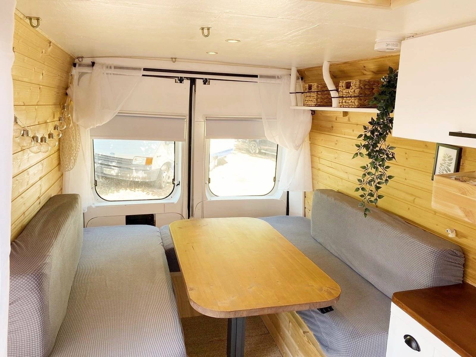 Converted Van Boxer 2,2 l 130 ch