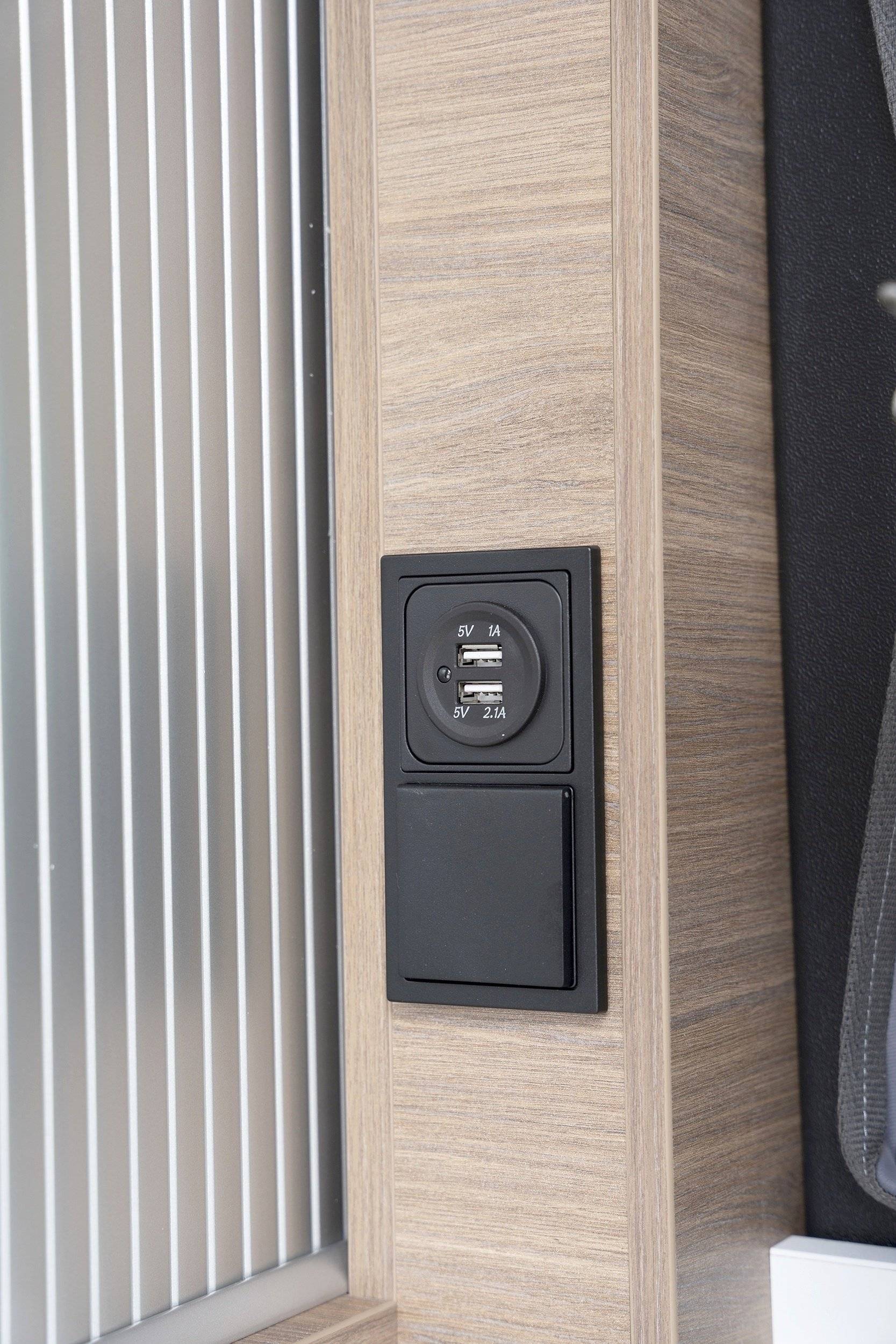 Bavaria Trafic L2H1 2 l 140 ch