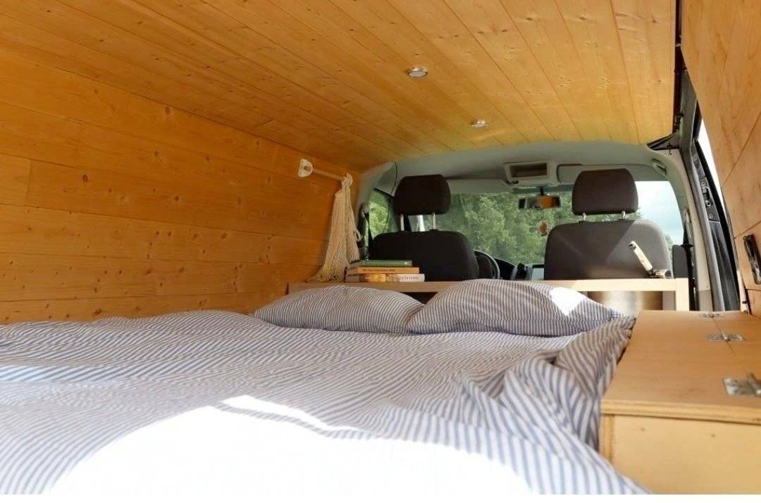 Berth Volkswagen TRANSPORTER T5 - Yescapa