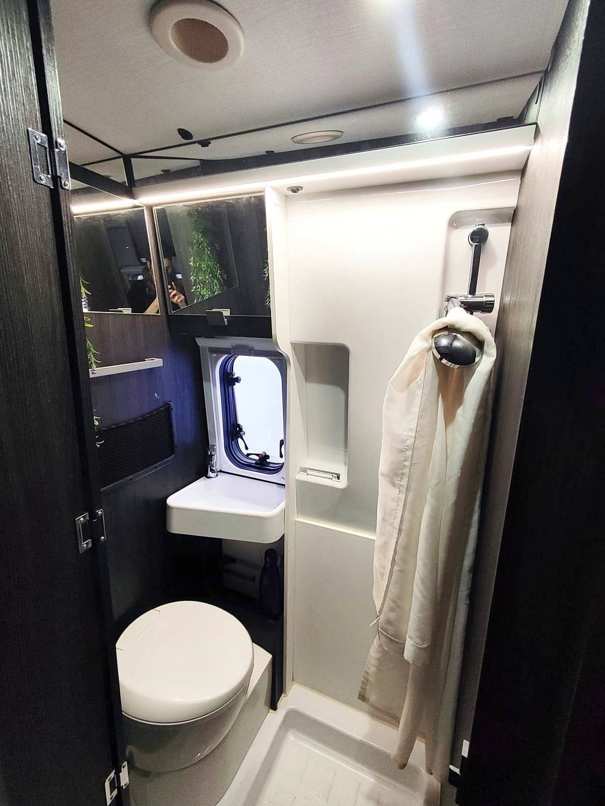 Benimar benivan 110 up