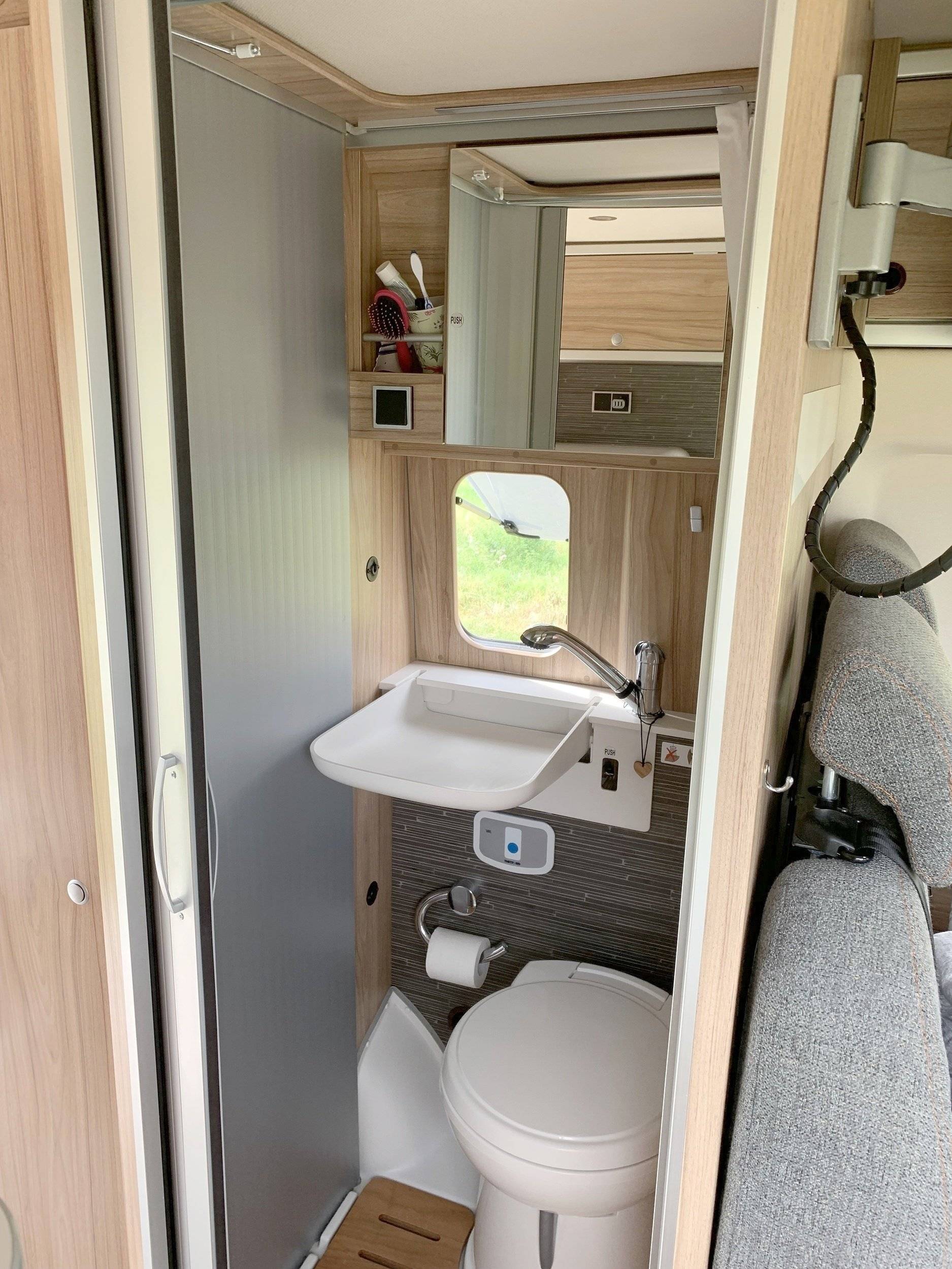 Hymer Grand Canyon crossover