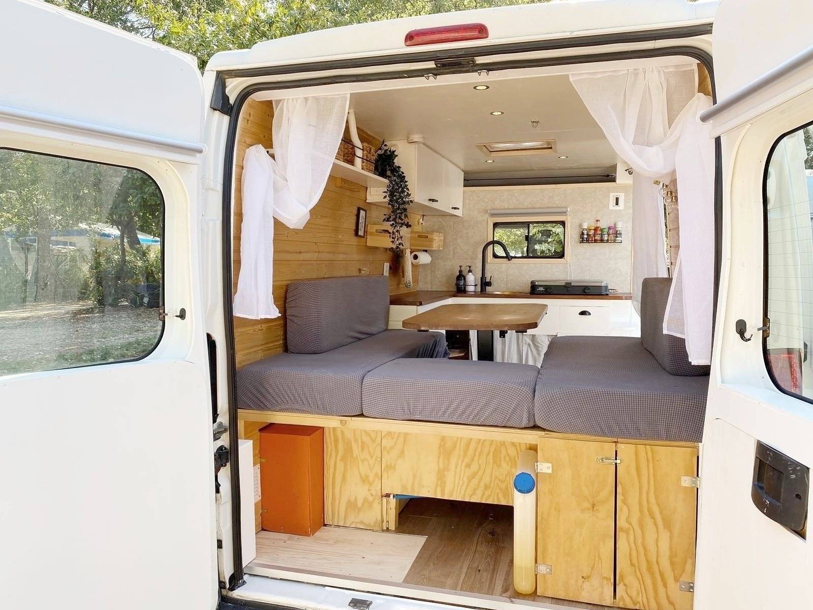 Converted Van Boxer 2,2 l 130 ch