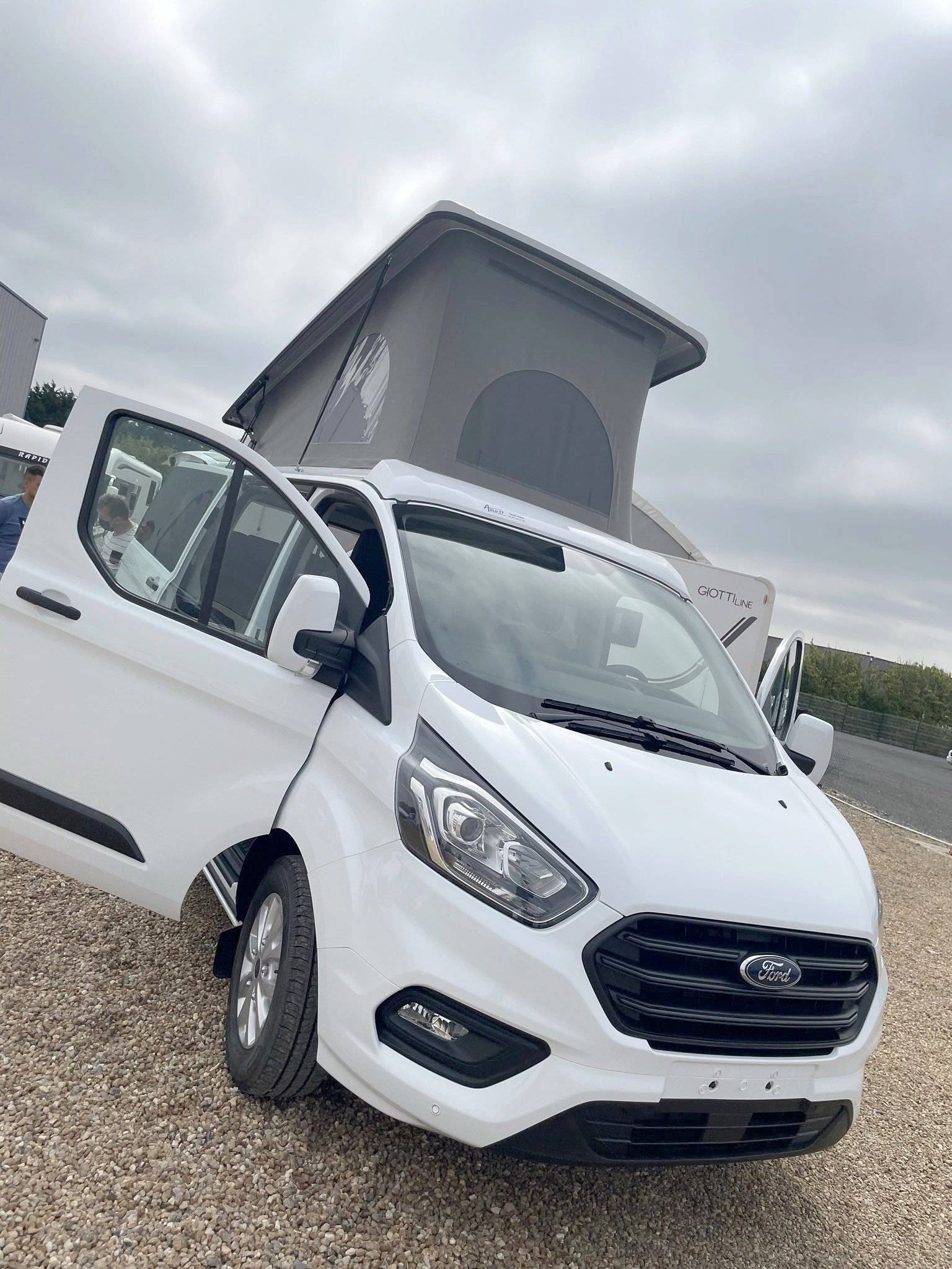 Ford Custom 2,0 l 130 ch