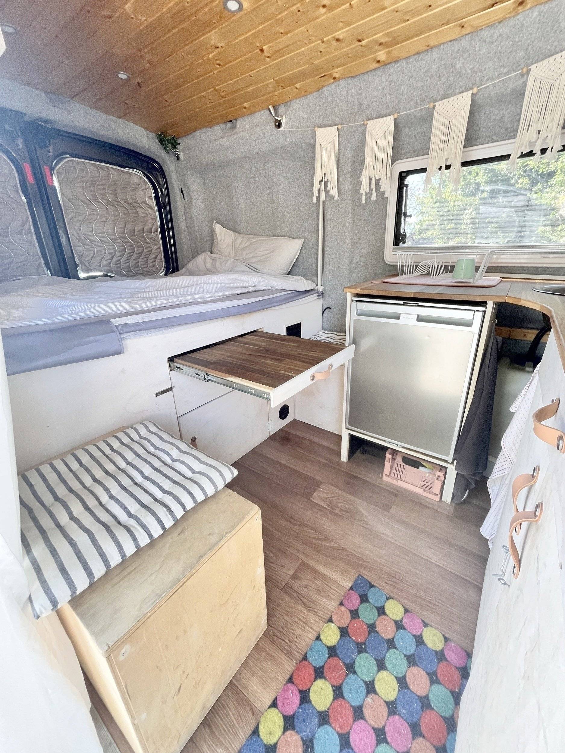Eethoek Ford Transit 2,0 l 155 ch - Yescapa