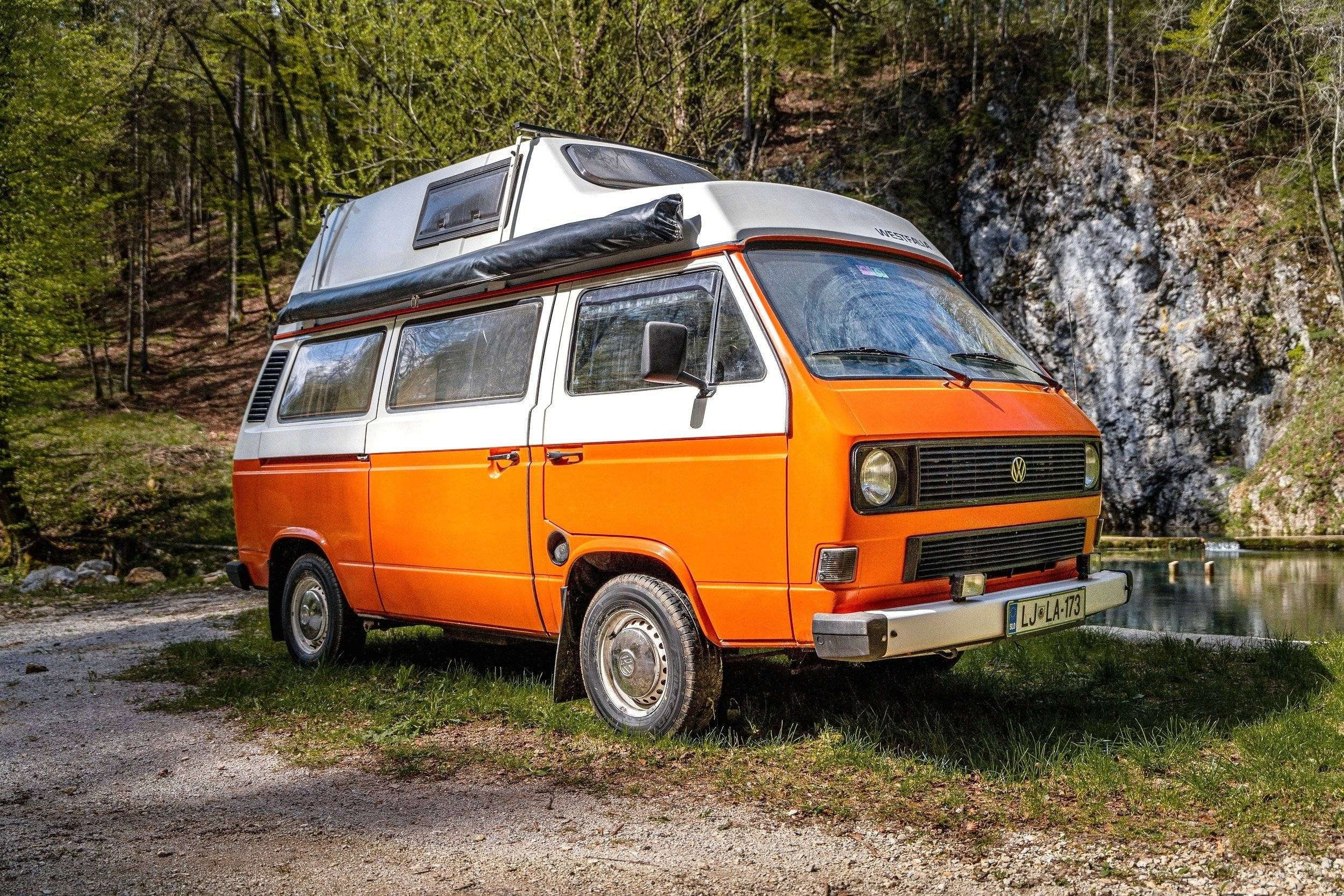 schräge Vorderansicht Volkswagen Volkswagen T3 - Yescapa