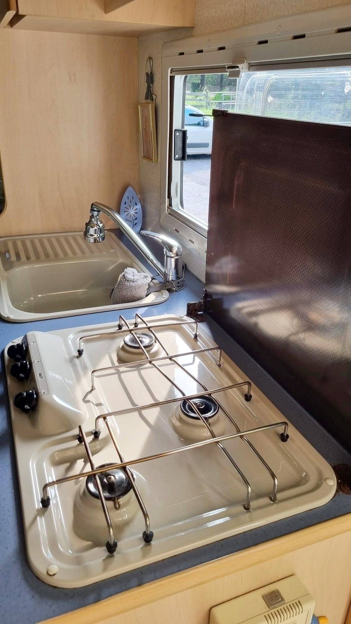 Challenger challenger 230