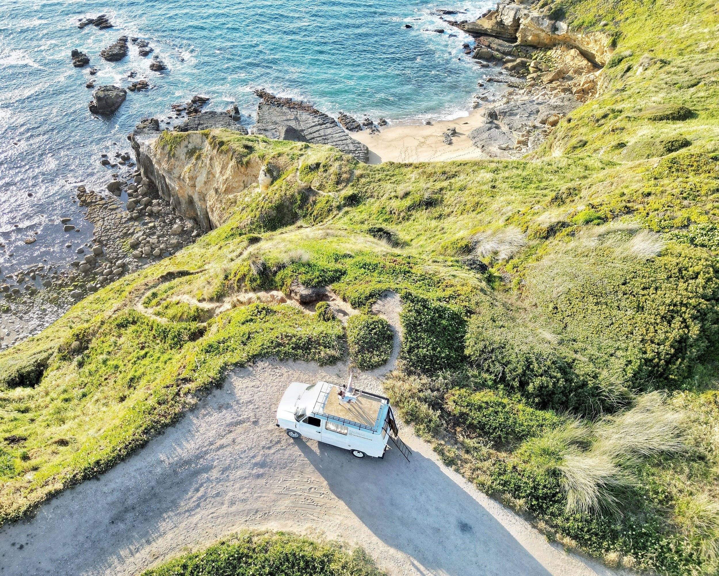 Car Caravane Ford transit