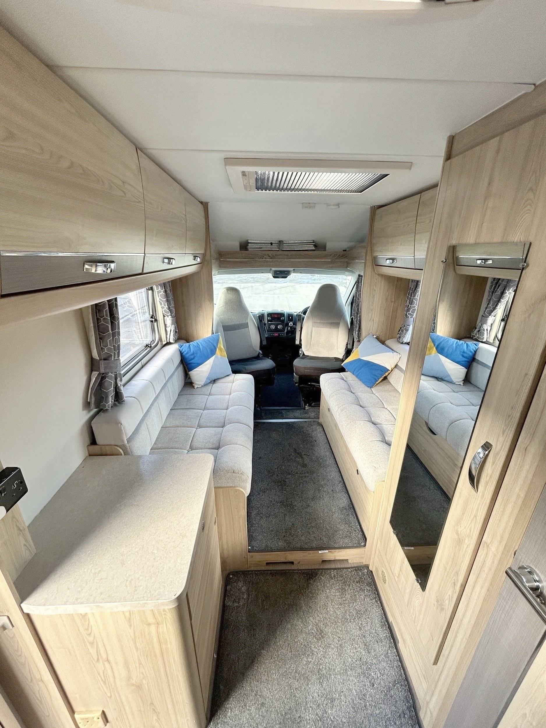 Elddis Boxer 2,0 l 130 ch