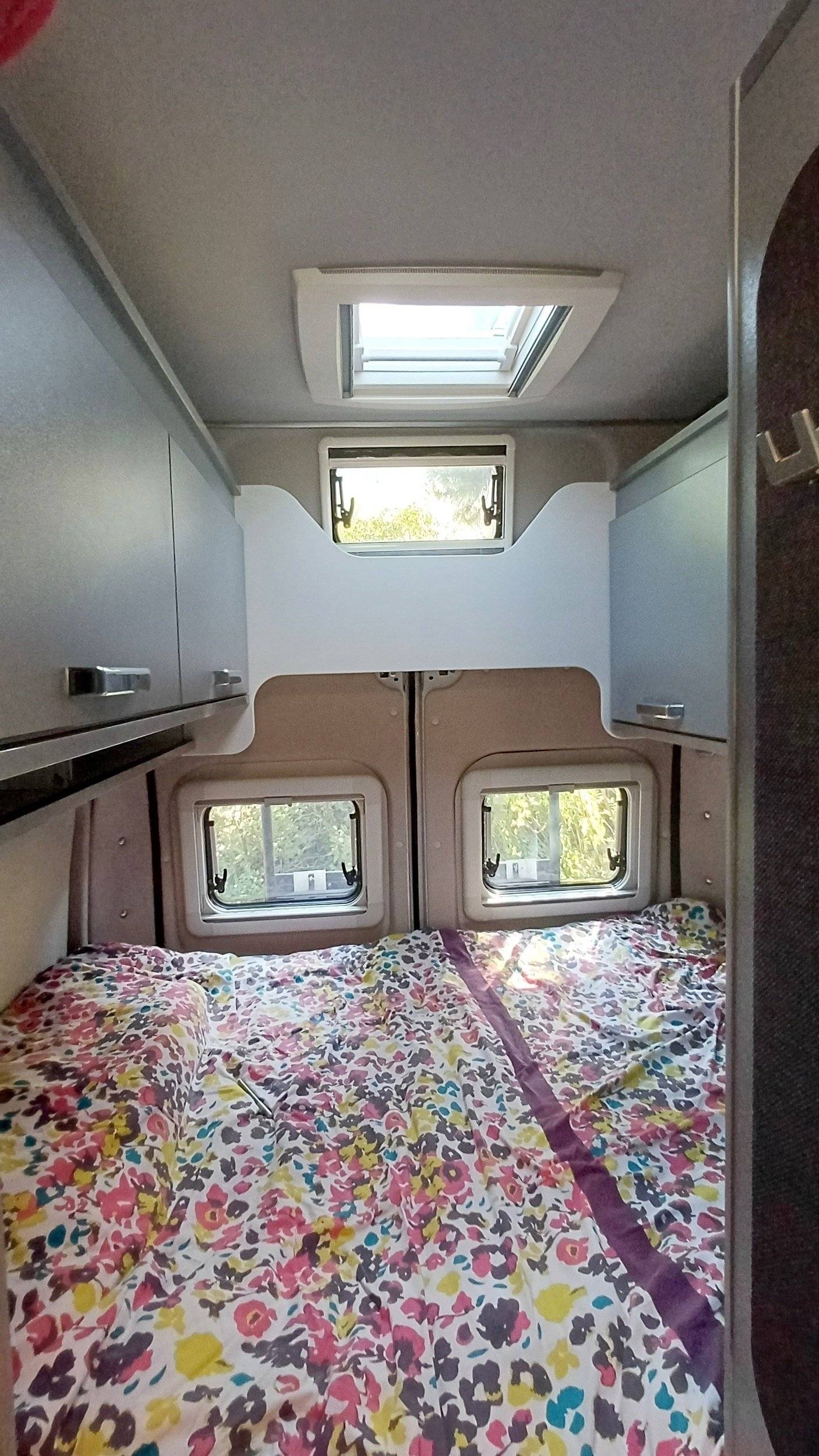 Dormidas Fiat Ducato 2,2 140cv - Yescapa