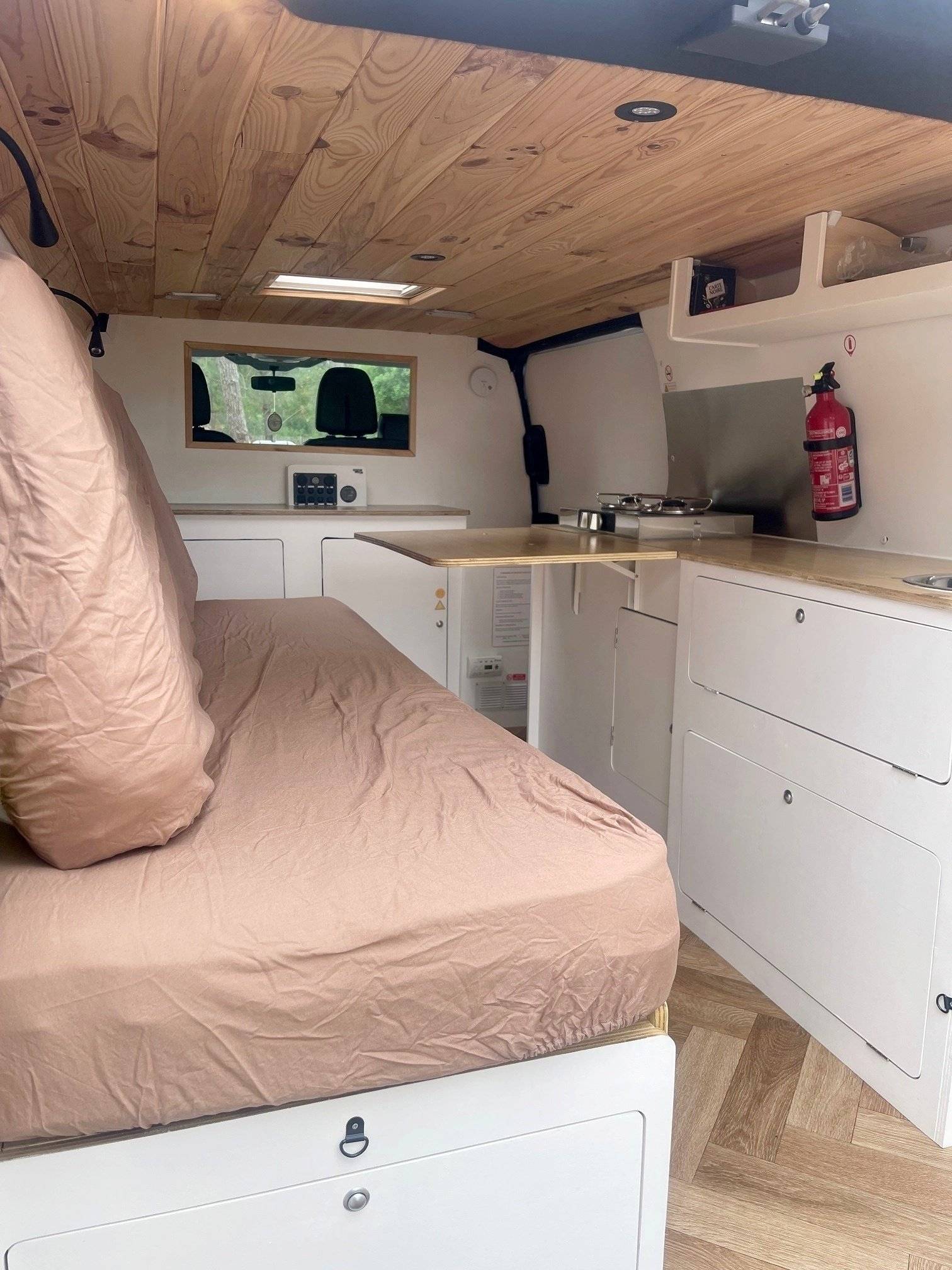 Eethoek Ford FORD TRANSIT CUSTOM - Yescapa