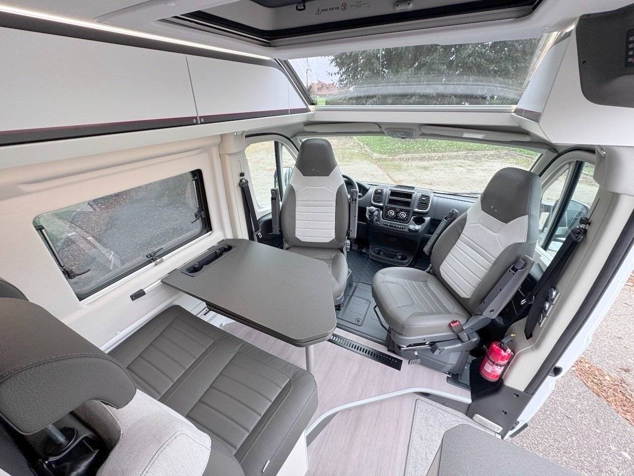 Área de jantar Fiat FIAT DUCATO - Yescapa