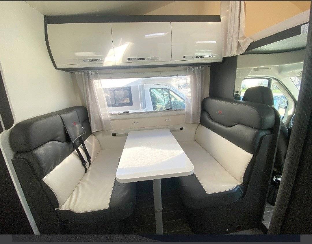 Roller Team Kronos 279 M 2.3 140 CV