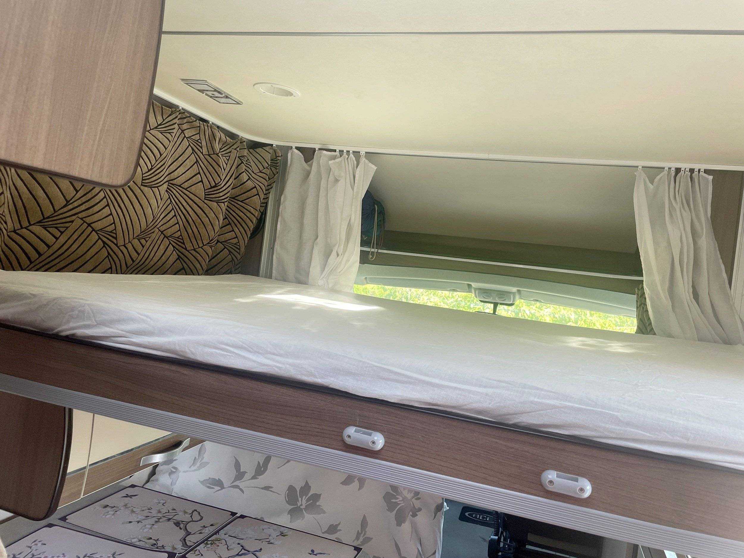 Adria 660 Dp