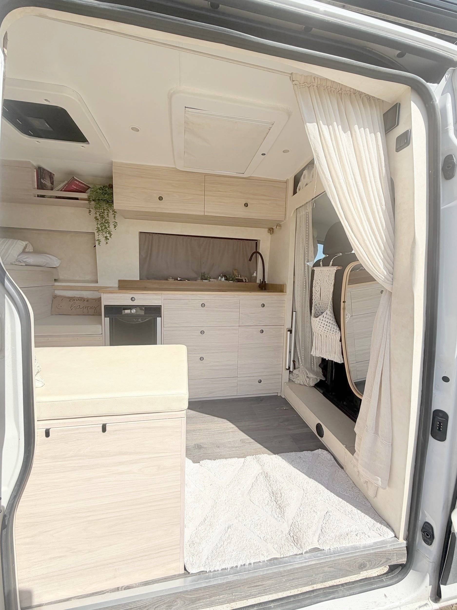 Volkswagen CRAFTER L3H3