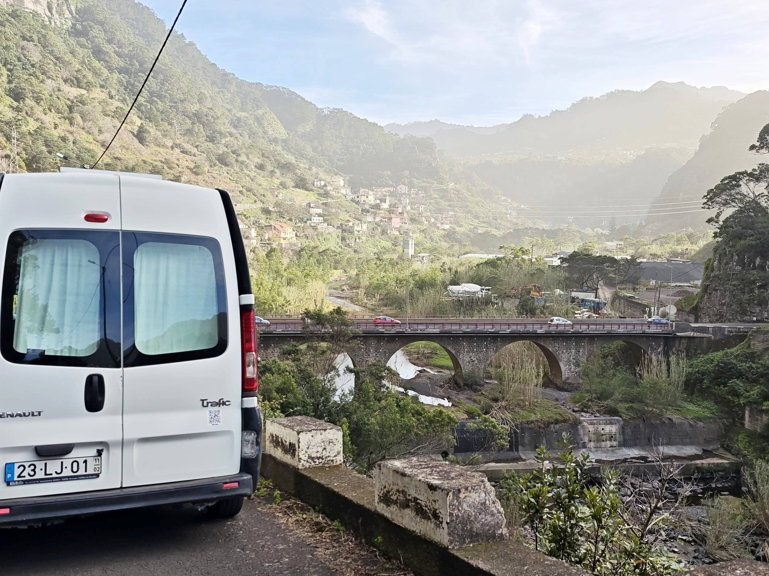 Wingamm Trafic 2 l 90 ch