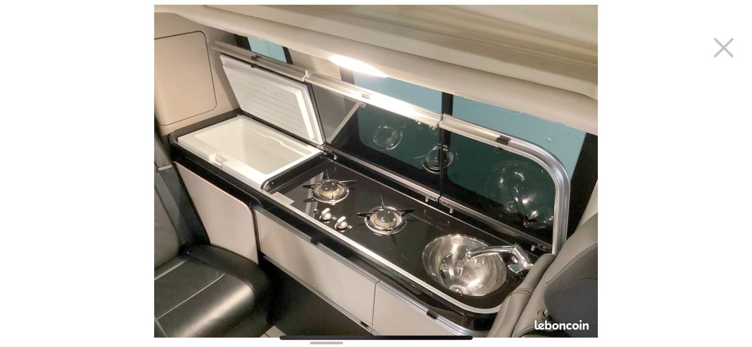 Angolo cucina Mercedes Classe V 2,14 l 190 ch - Yescapa