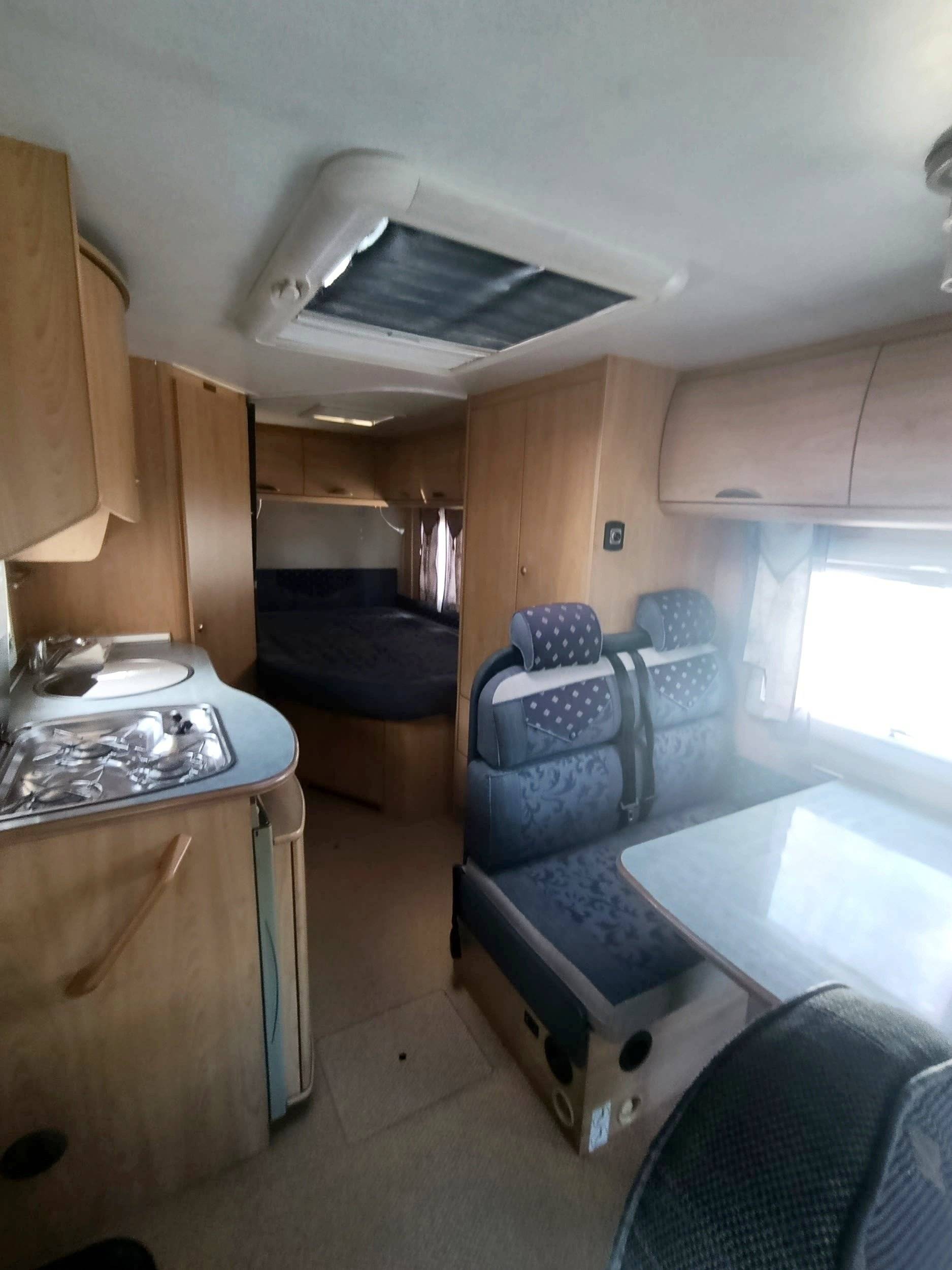 Comedor Fiat Ducato 2.8 JTD - Yescapa
