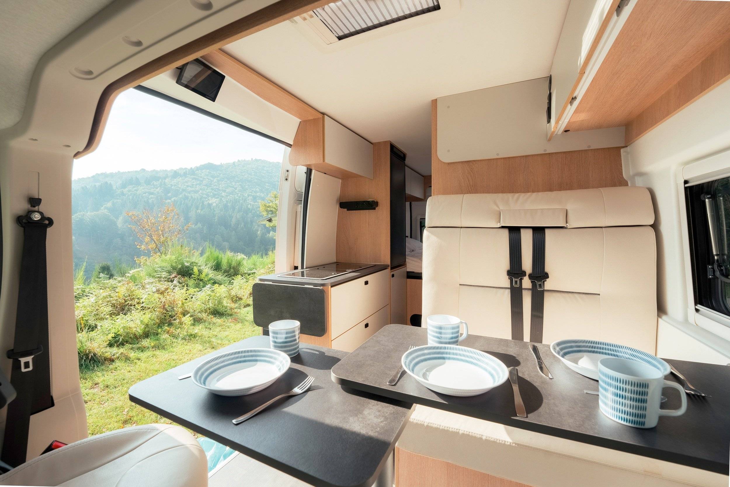 Eu Active Standard 2 Auto Base Eu Active Standard 2 Auto Base