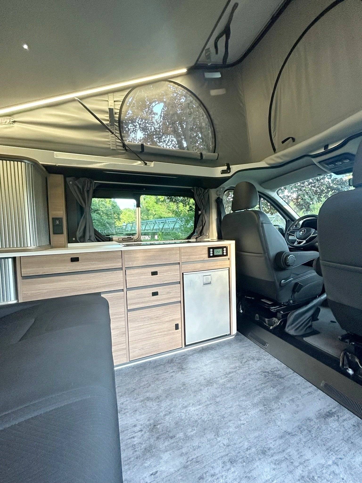 Pilote Trafic 2,5 l 150 ch