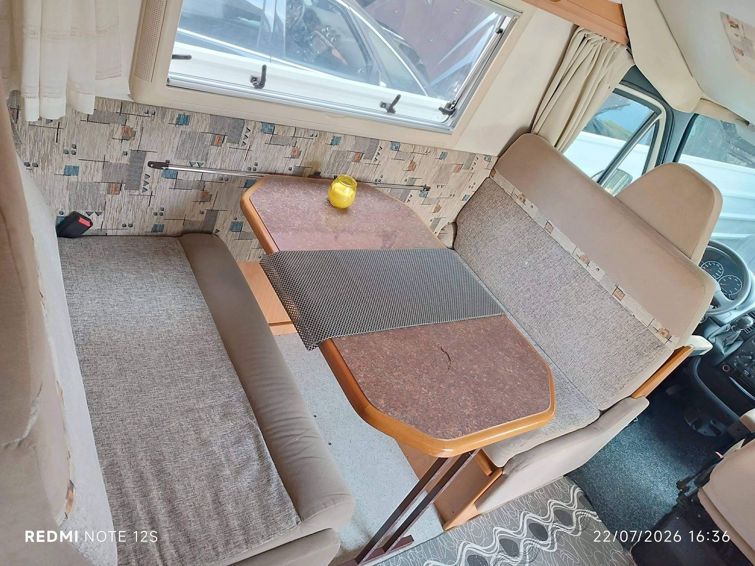 Coin repas Fiat DUCATO 2,8 JTD - Yescapa