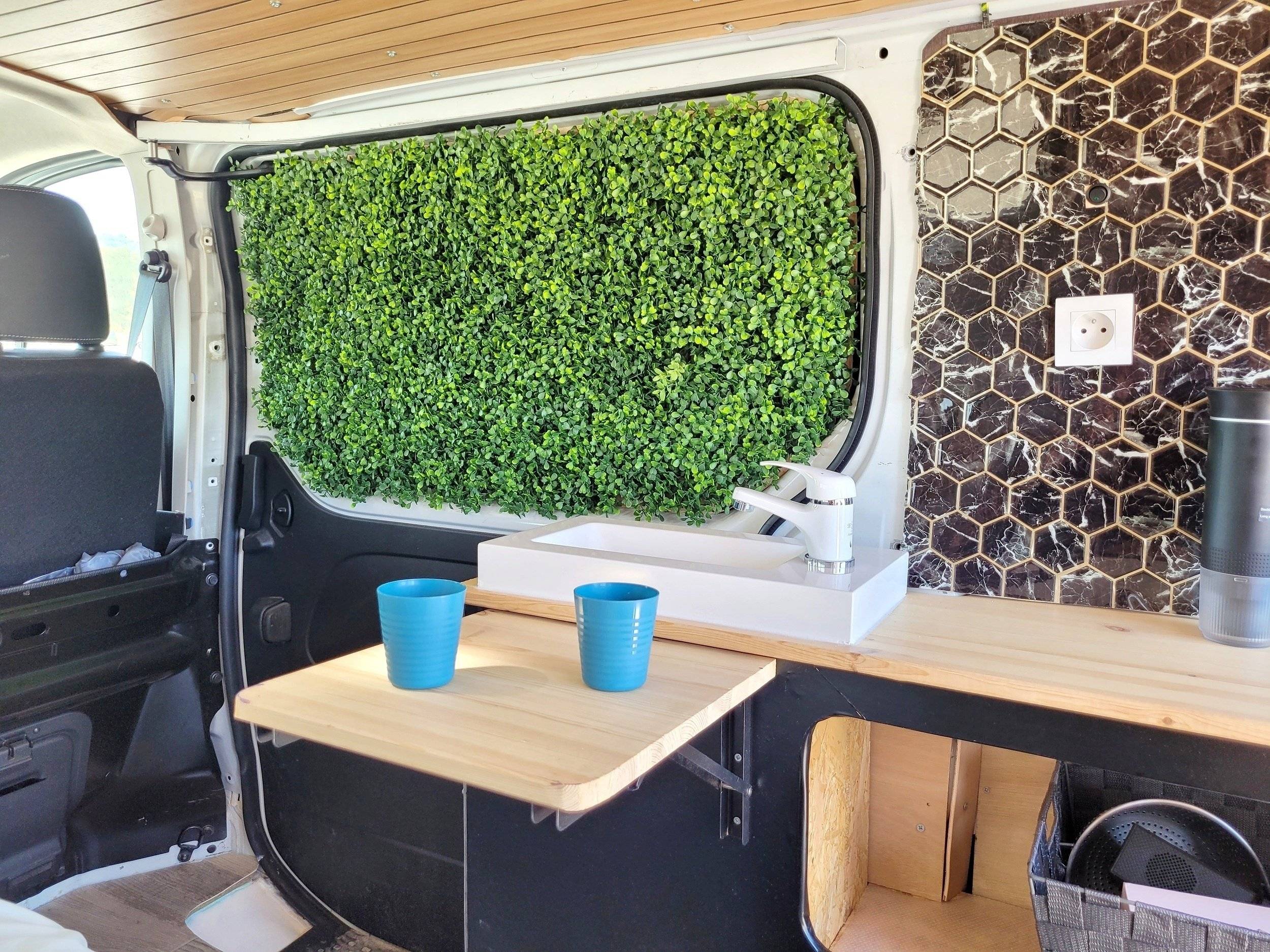 BJH RENAULT TRAFIC III 120 cv