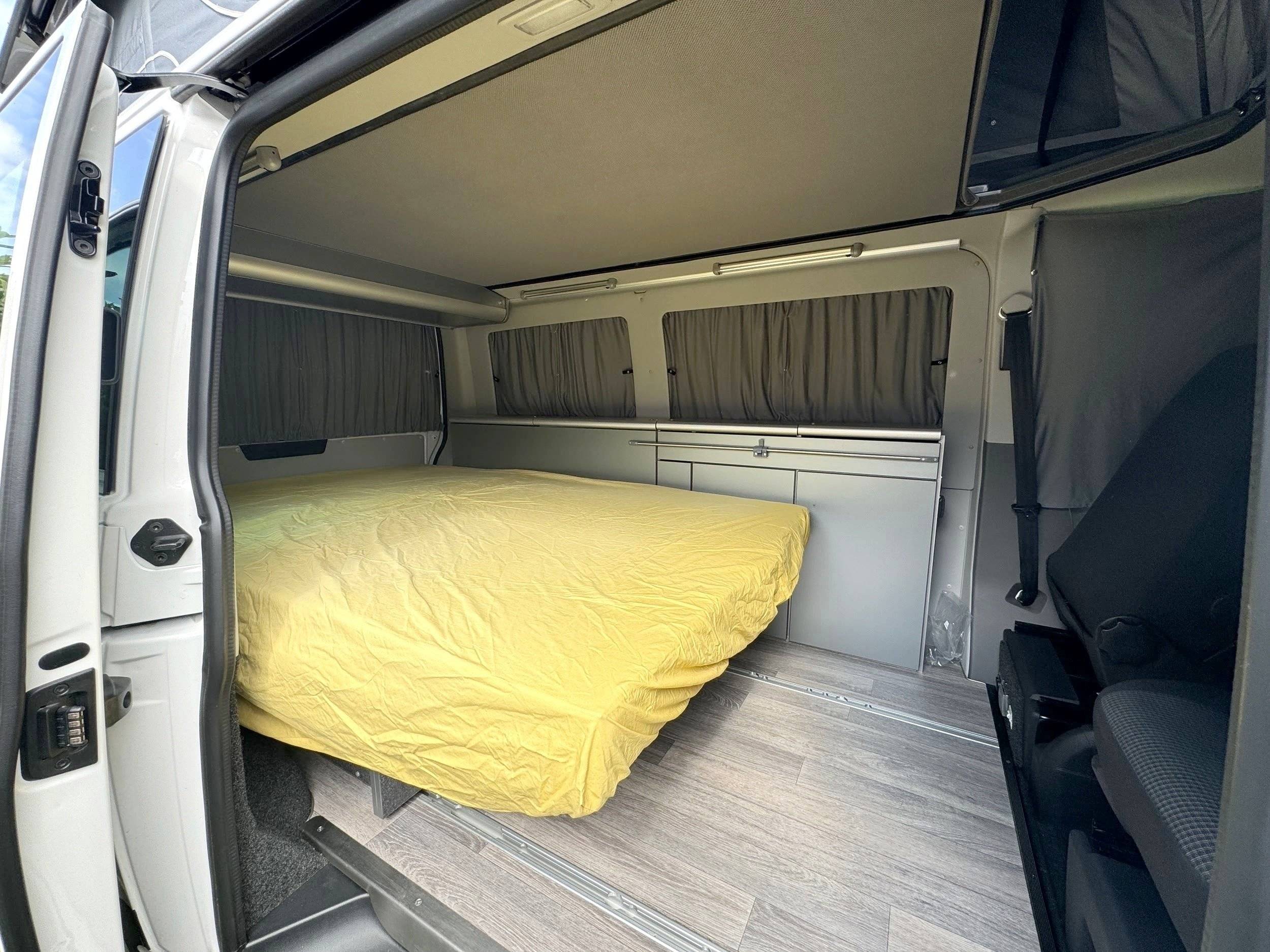 Letti Volkswagen T6 2 l TDI 150 ch - Yescapa