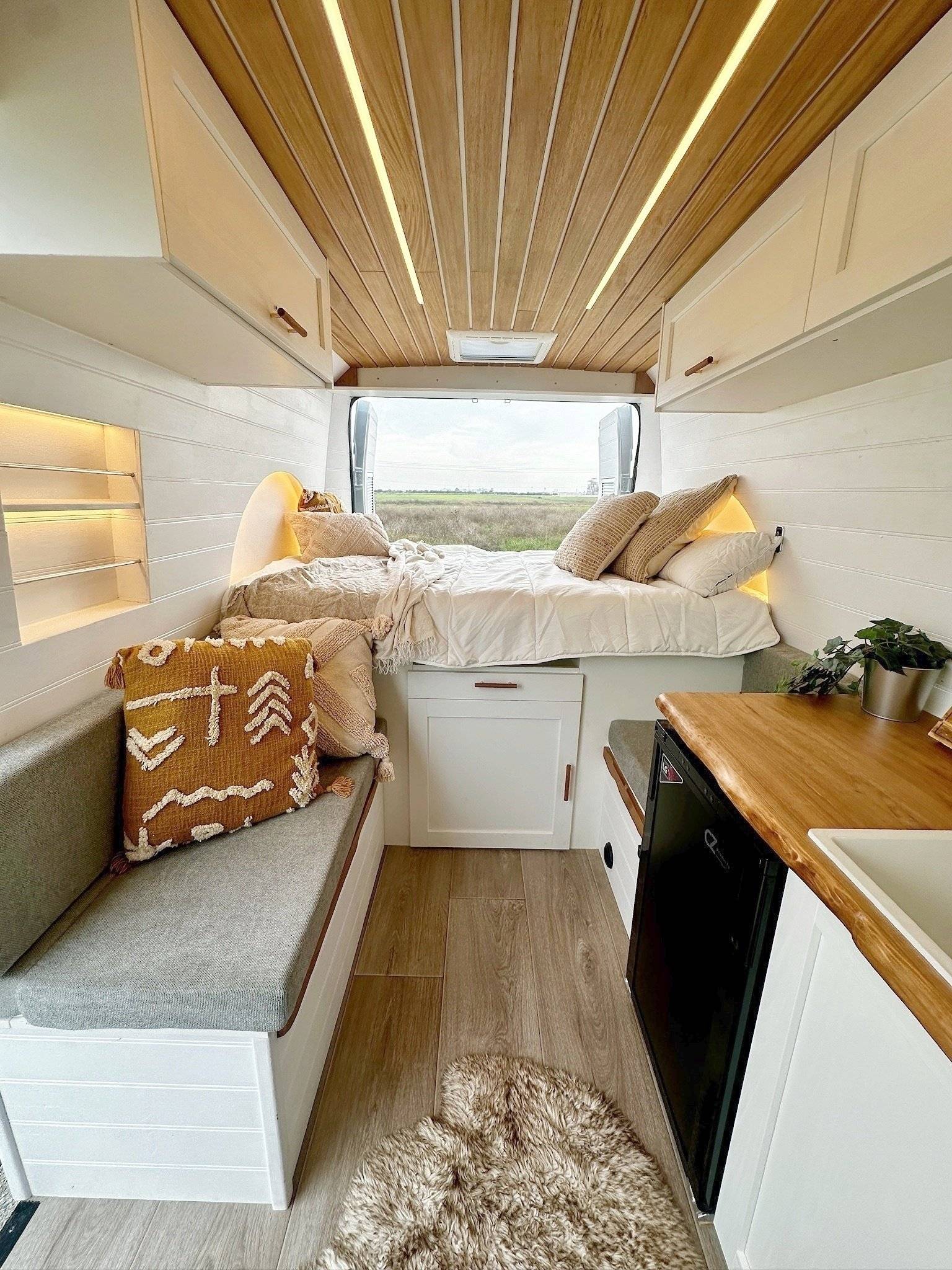 The Feather Van ORIGINAL