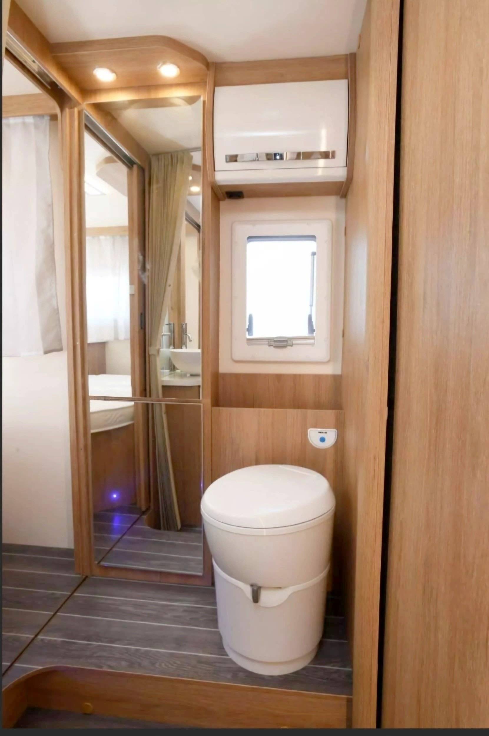 Ci CI HORON 66 XT SELEKT