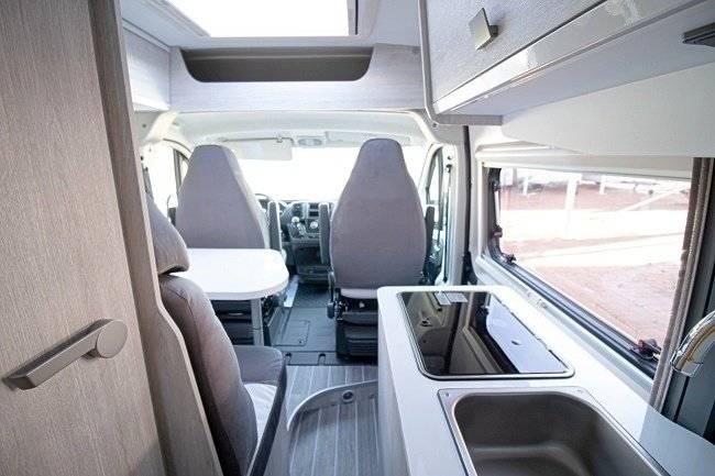 Coin repas Fiat 2.2 140 CV - Yescapa