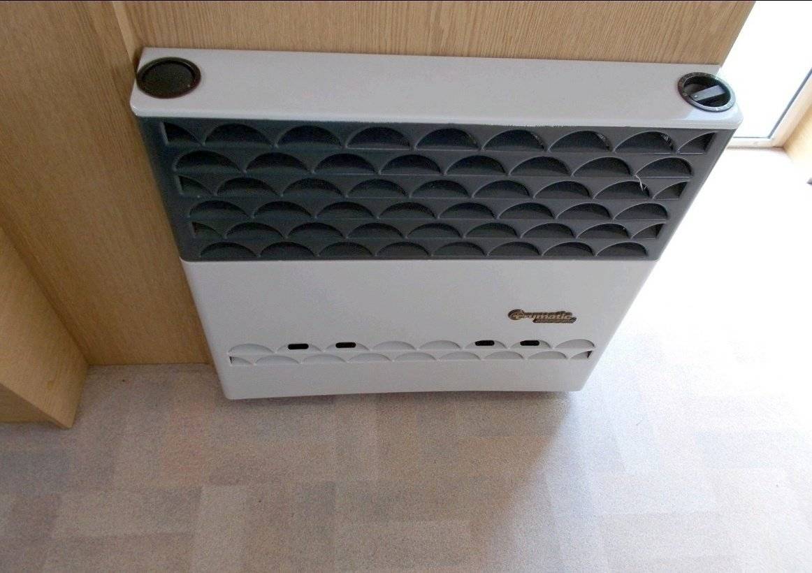 Wohnwagen Kip 40 Deluxe Wolf-11