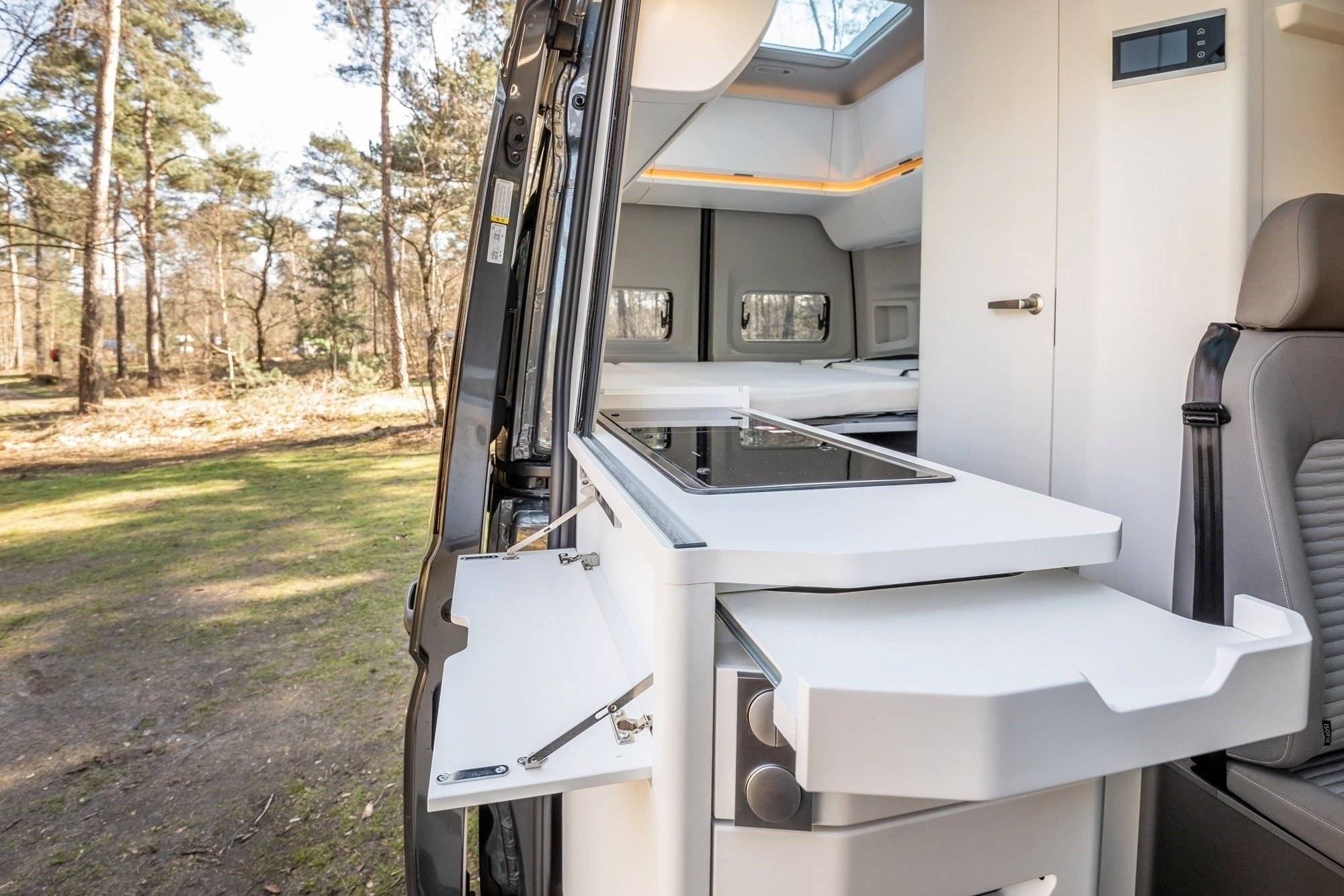 Volkswagen Grand California 600