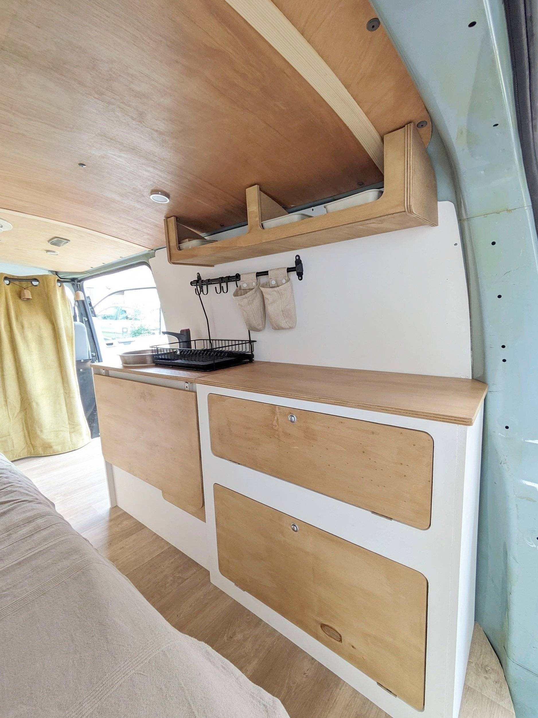 Volkswagen Transporter L2H1 2,0 l 140 ch