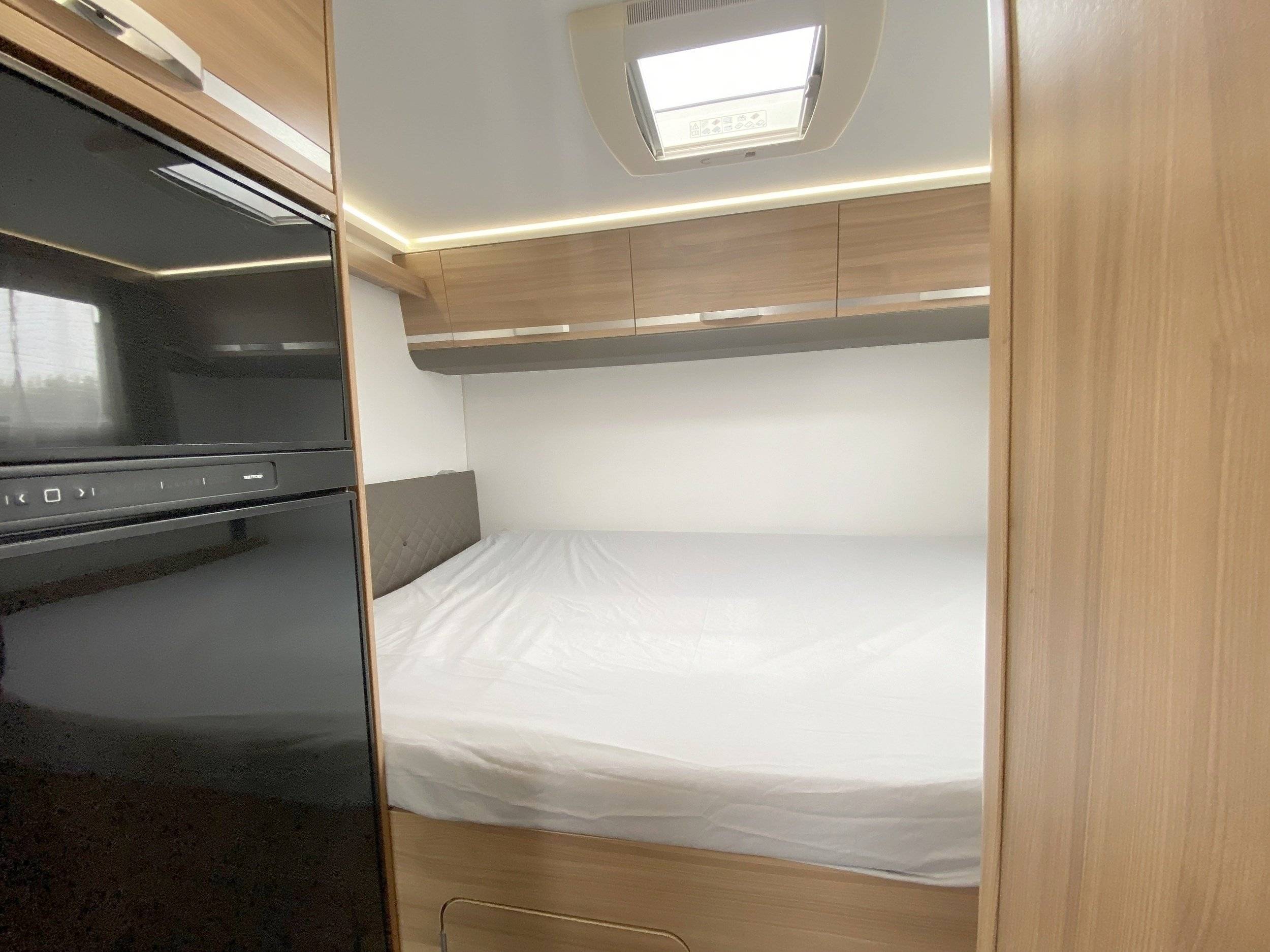 Adria CORAL XL 600DP