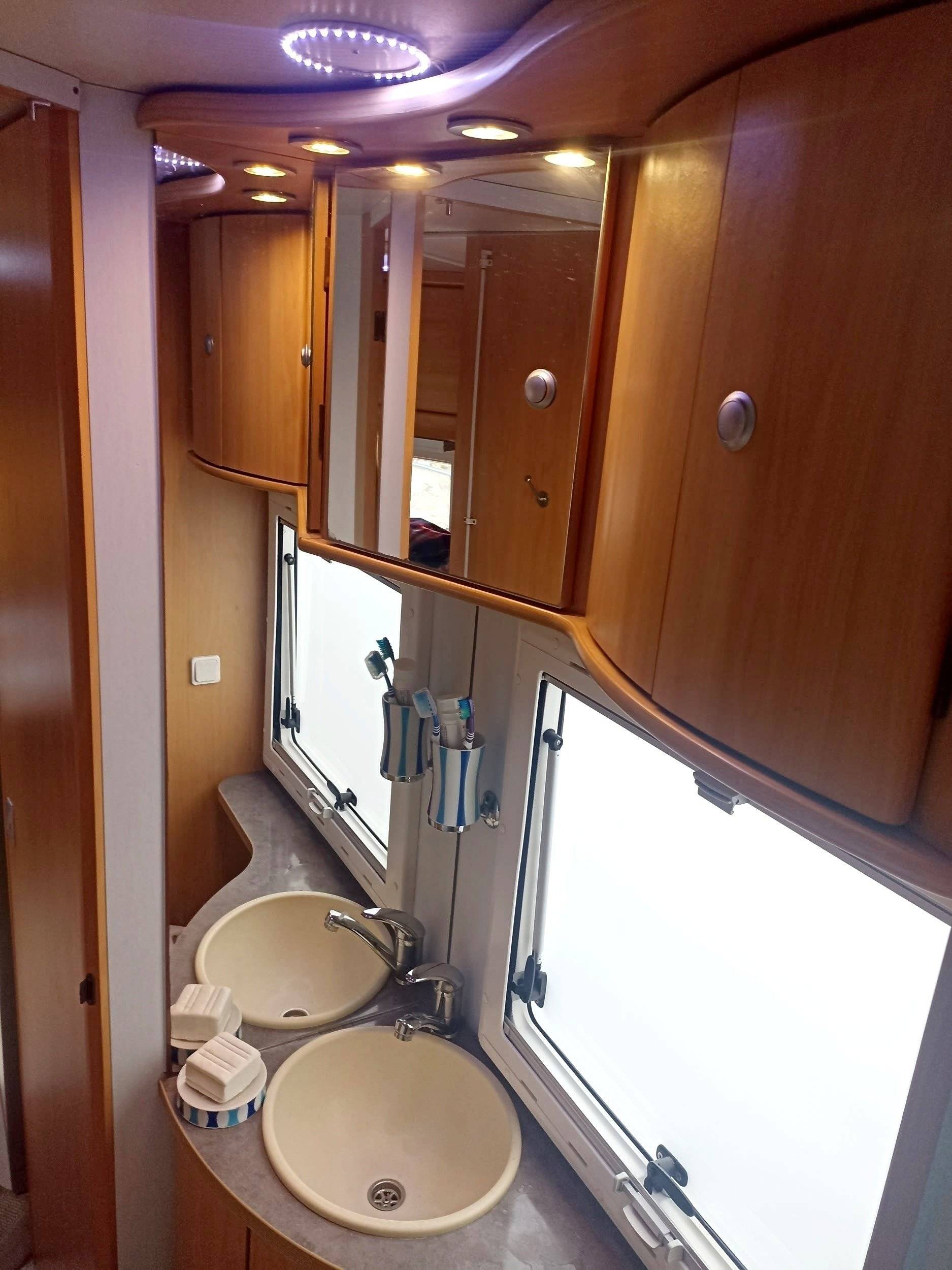 Challenger Trigano FD1 /FOT3M335KPFD41ZO/Genesis