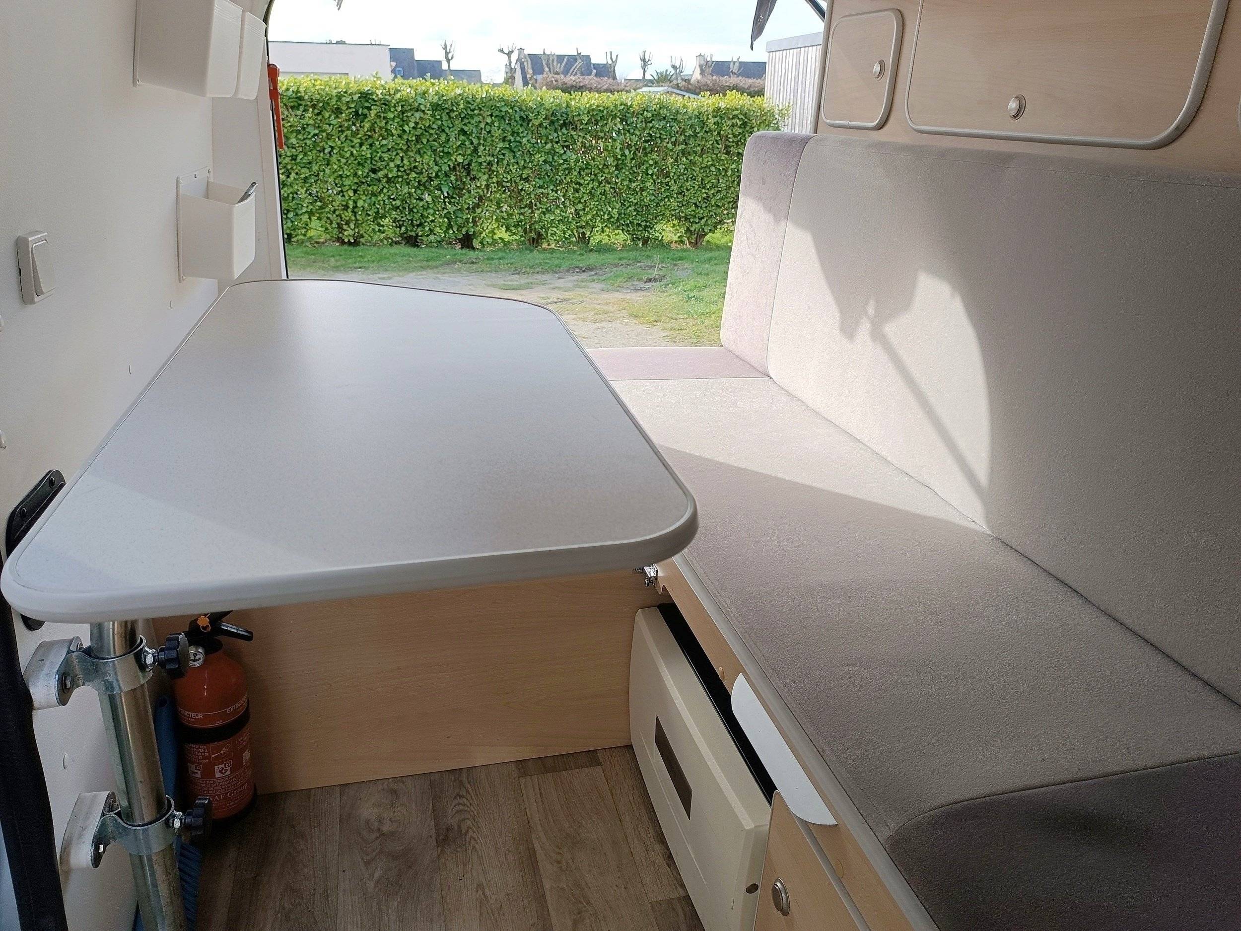 Iroise Fourgons Aménagés Startijenn mini Van