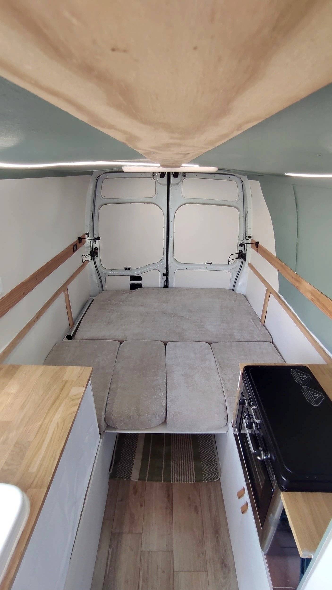 Berth Renault Master 2,5 l dCi 100 ch. - Yescapa
