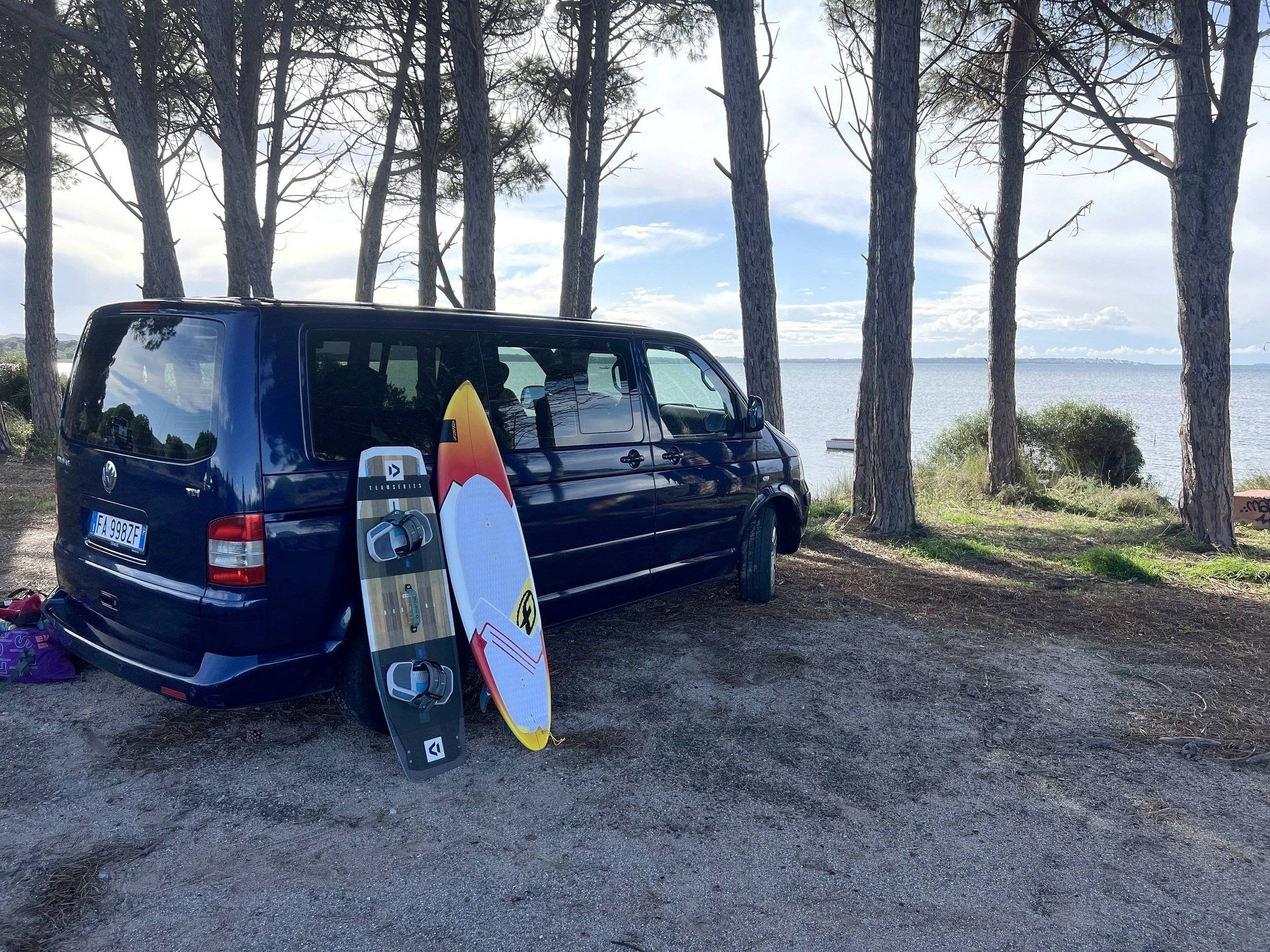 Voorkant 3/4 Volkswagen T5 2,5 l 130 ch - Yescapa