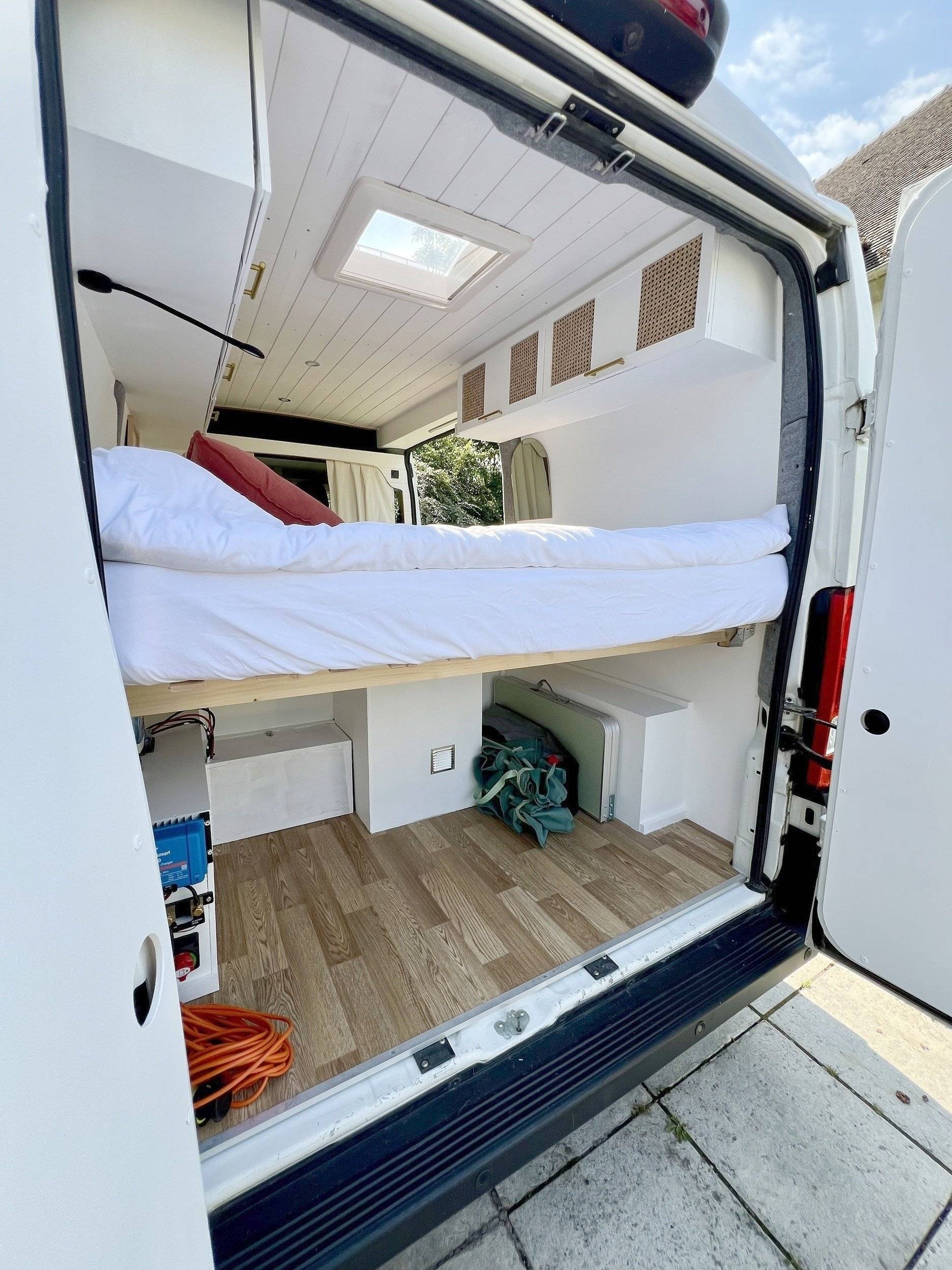 Bloomy Peugeot Boxer