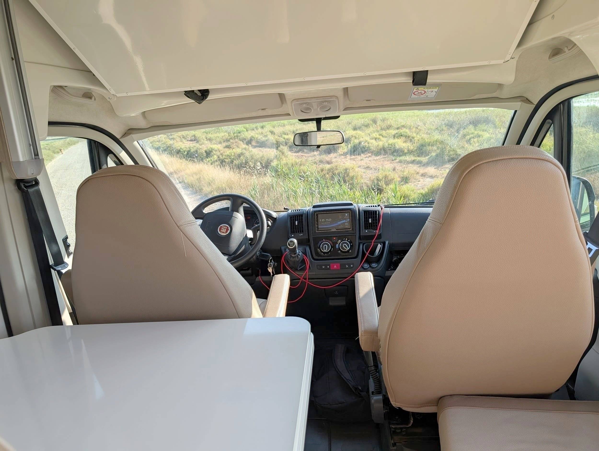 Font Vendôme Séjour Terra Van