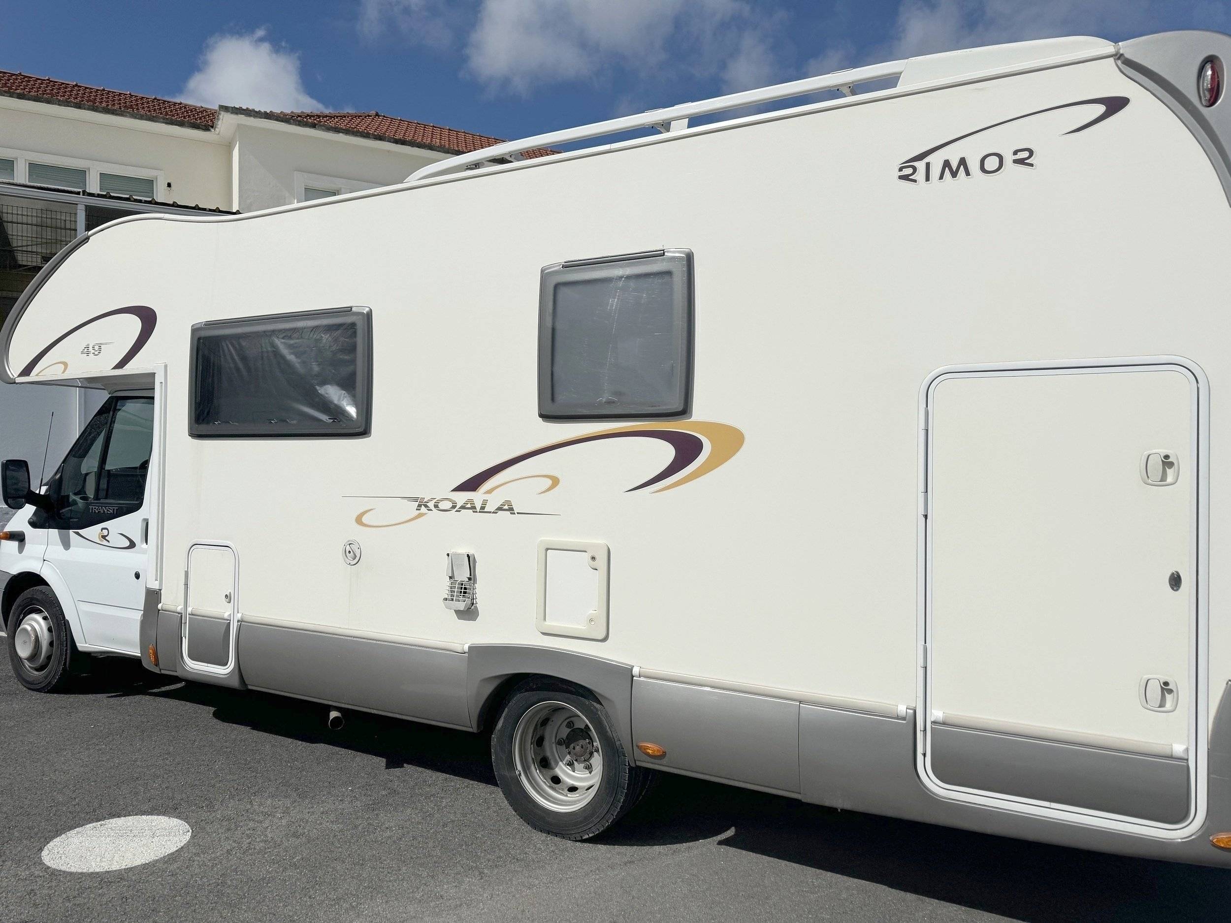 Elnagh Transit 2,4 l TDCi 140 ch.