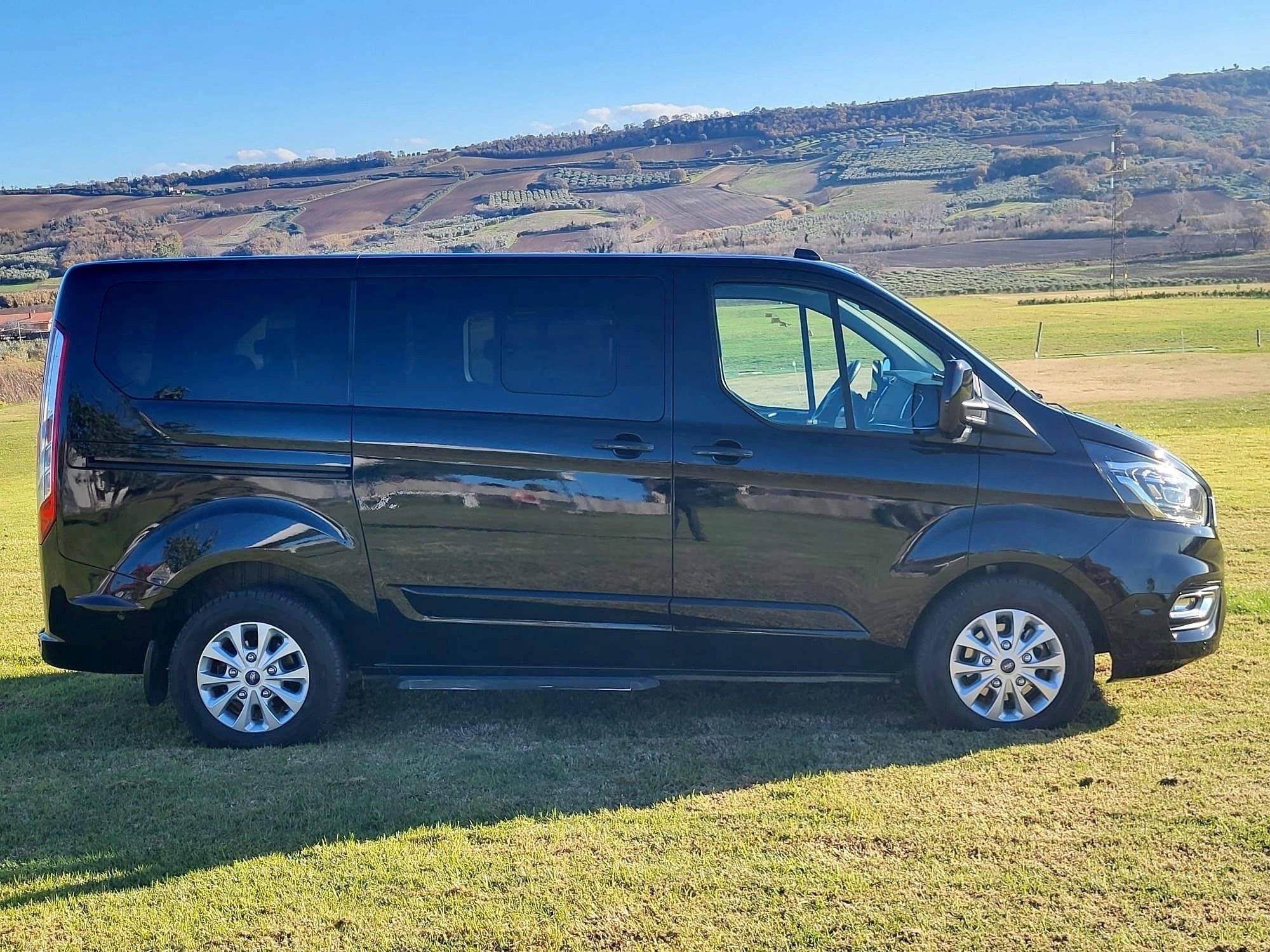 Custo Van Tourneo Custom