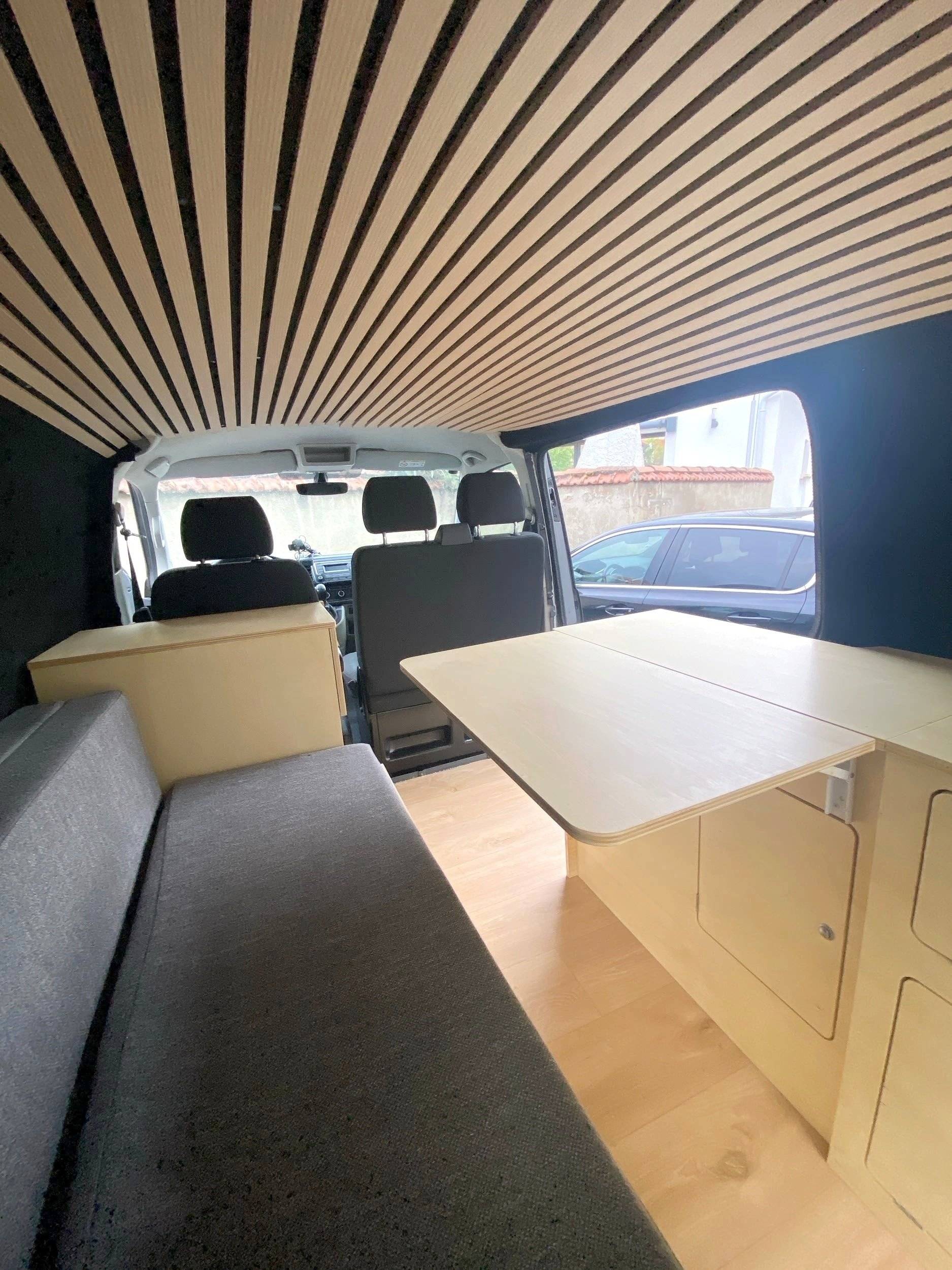Menjador Volkswagen Transporteur T6 L1H1 2 l 150 ch - Yescapa