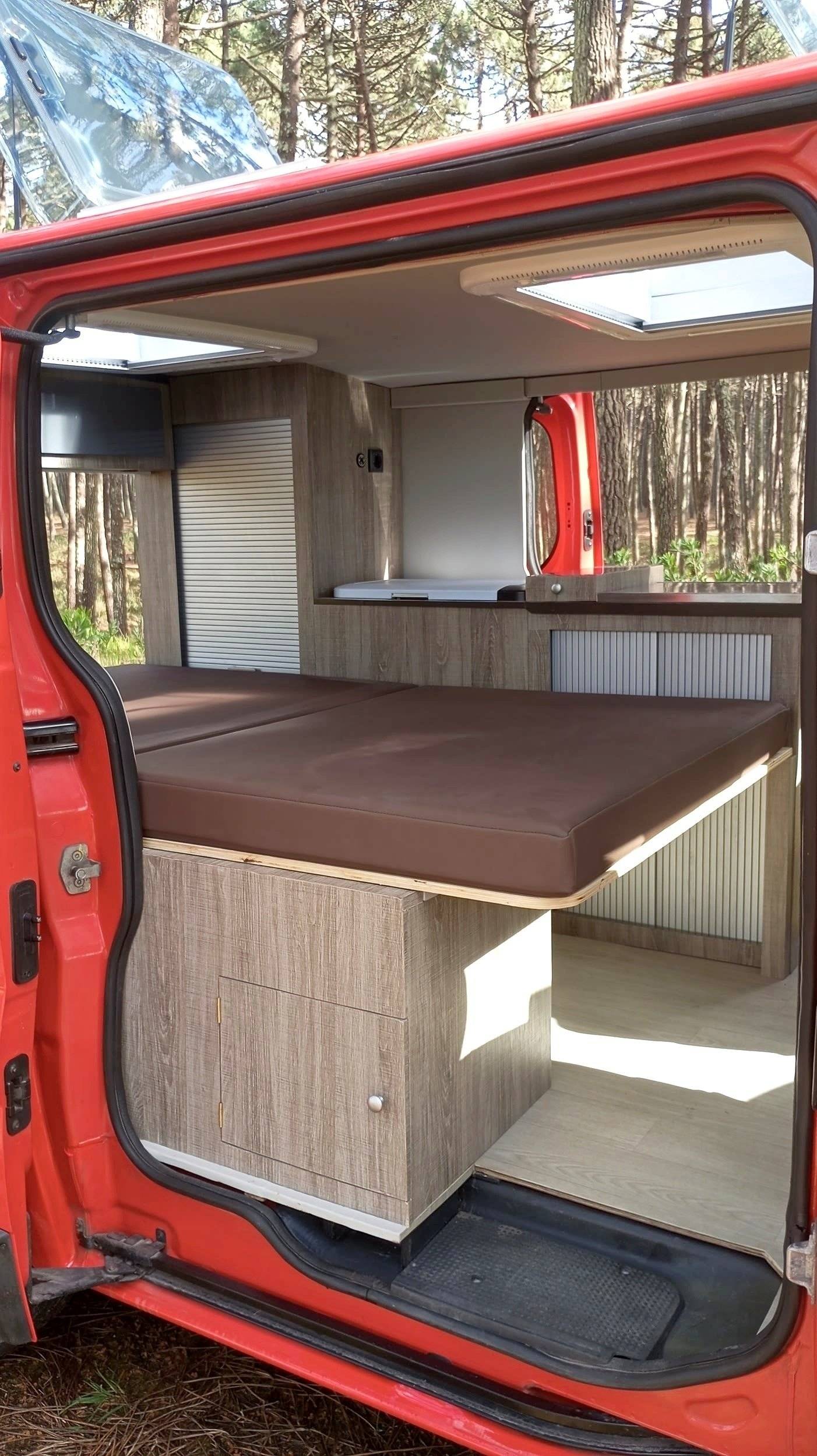 llits Renault Trafic 2,0 l dCi 90ch. - Yescapa