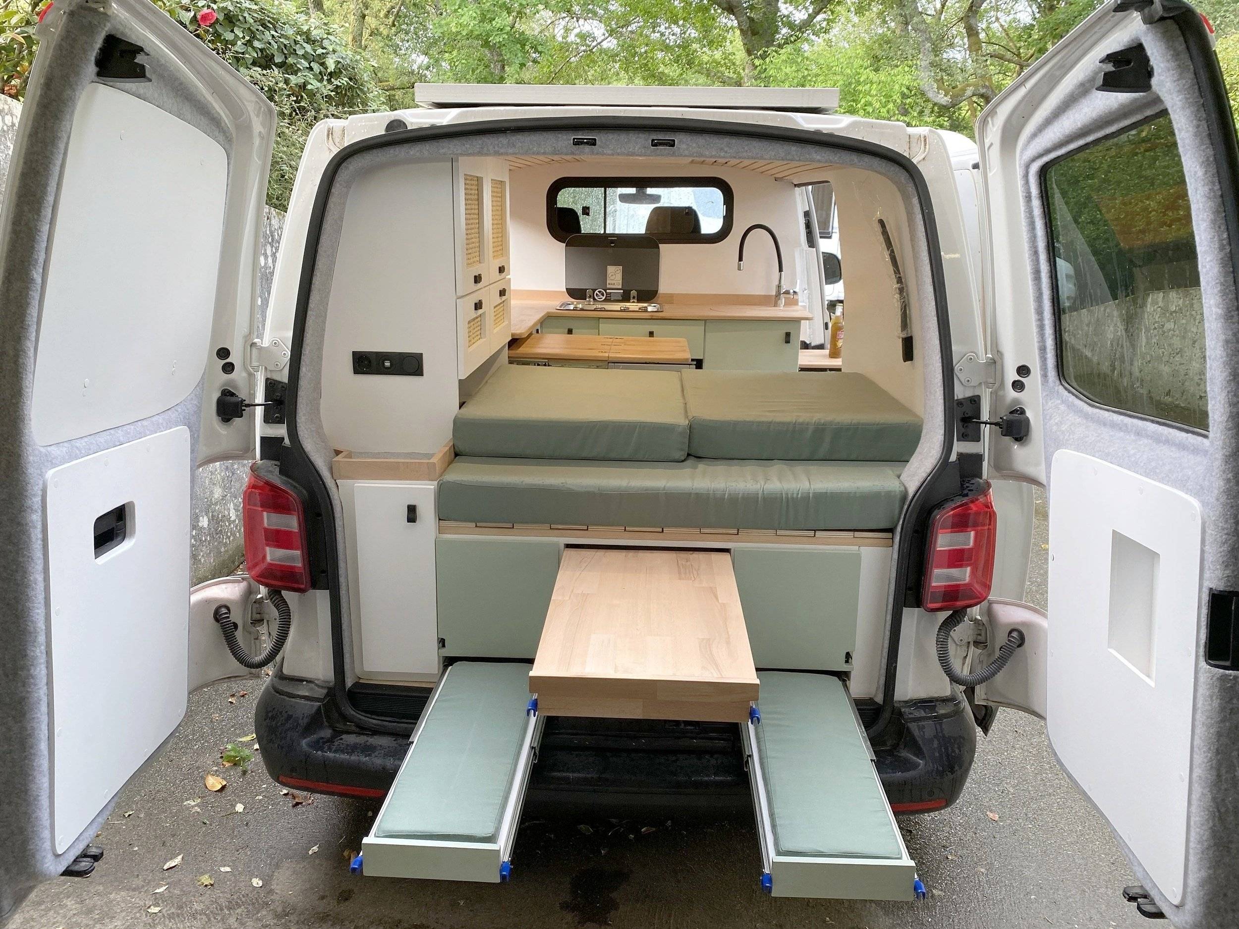 Volkswagen T6 2 l 102 ch