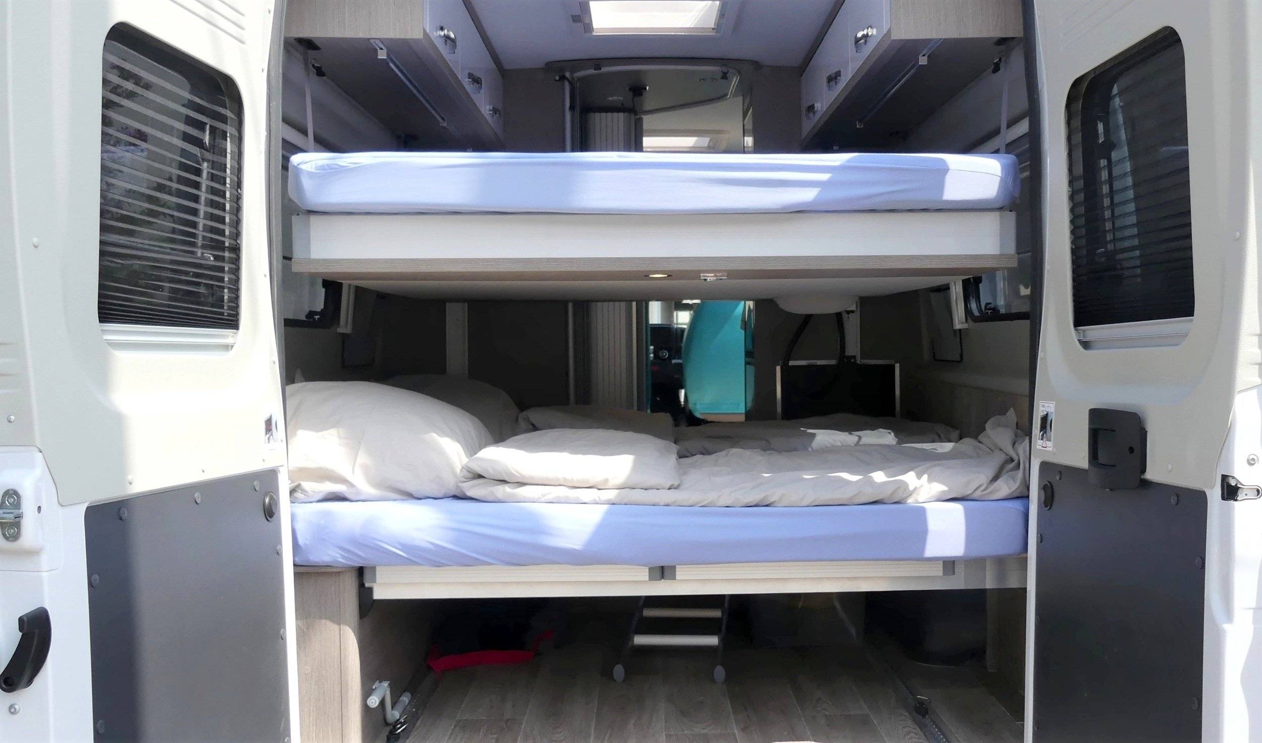 ACTIVANS SURF CAMPER 