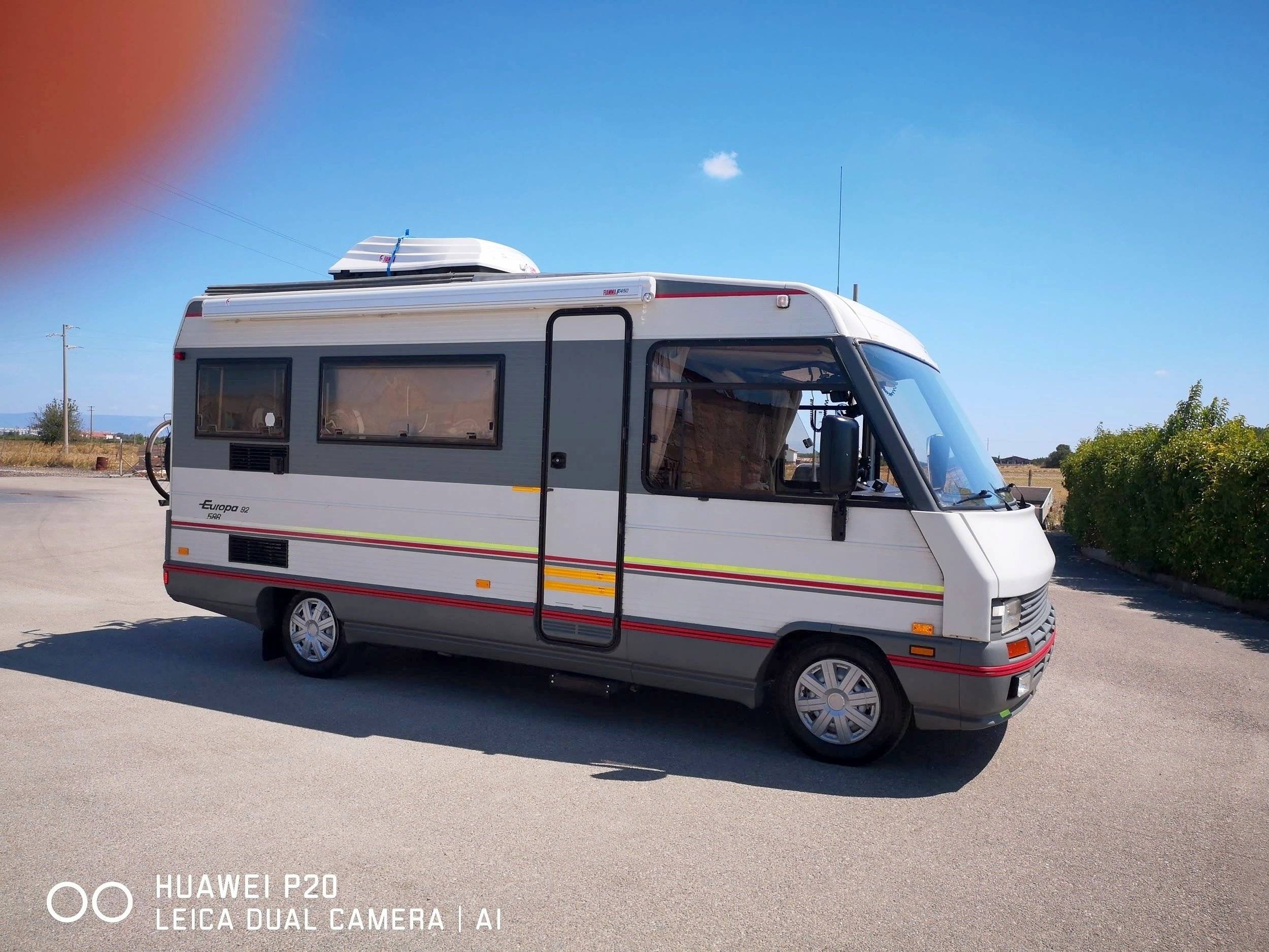 Couchages Fiat Ducato 2.5 TD - Yescapa