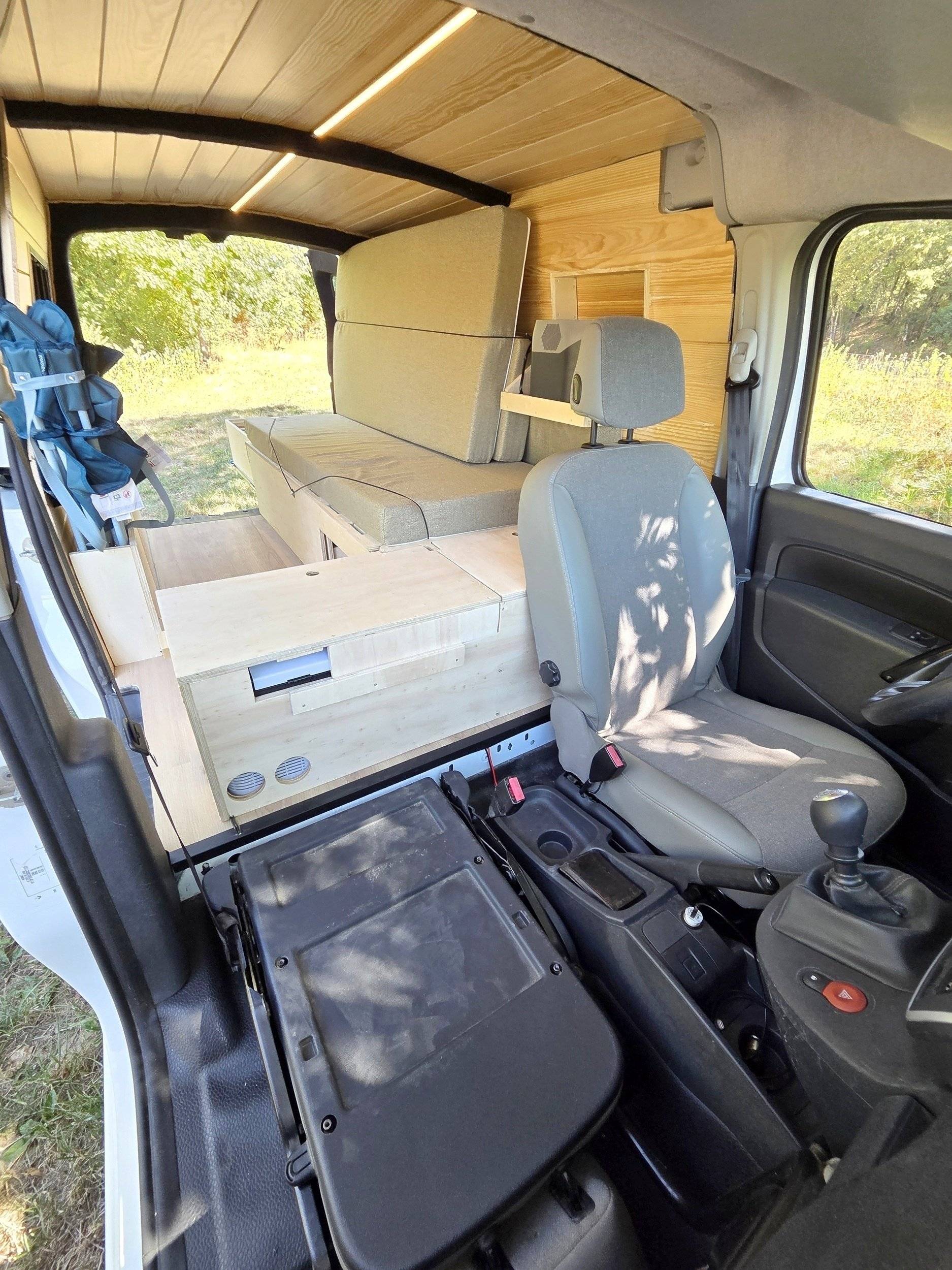 Les Vans du Moulin kangoo Maxi 1.5 90cv