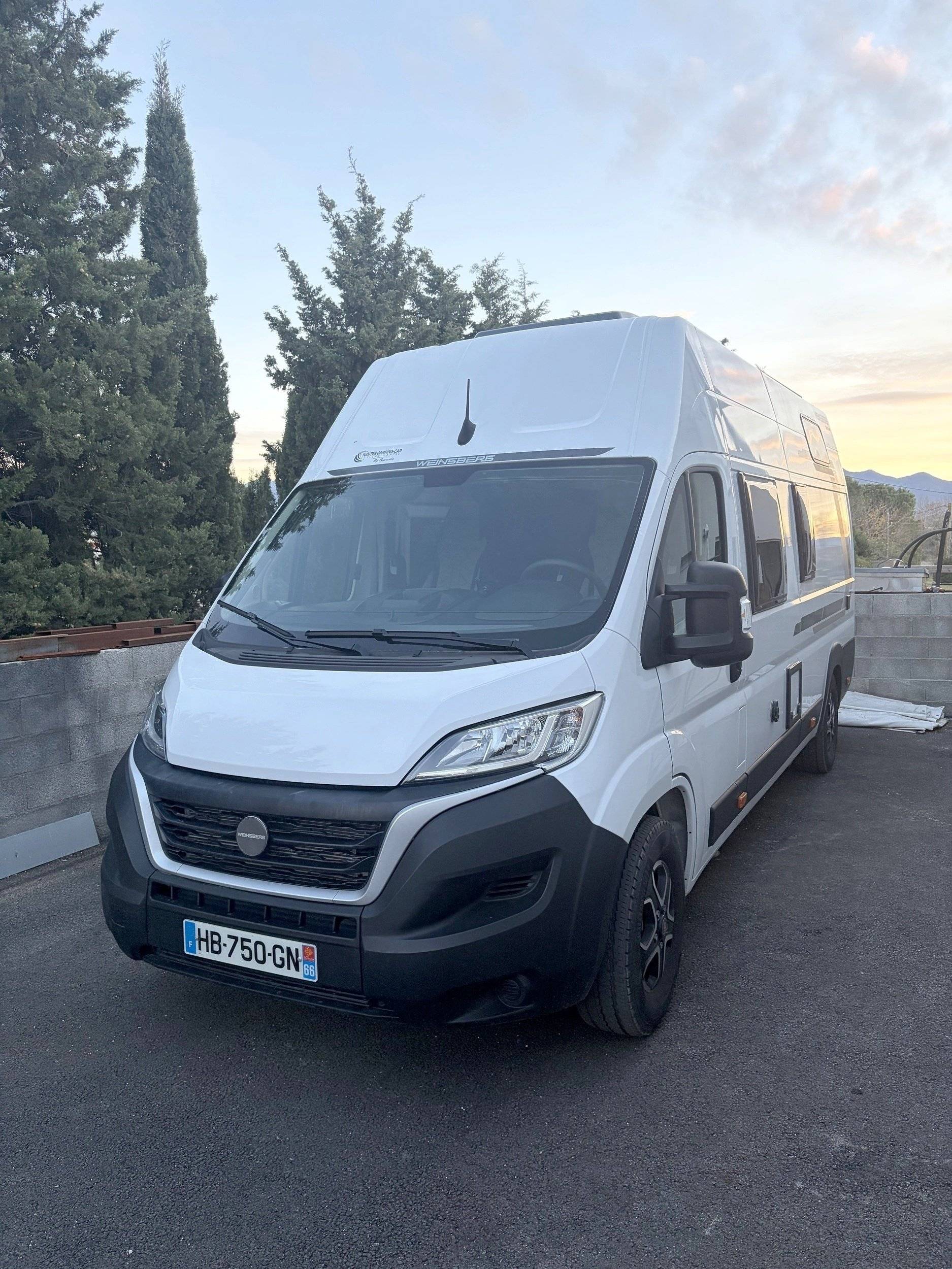 Weinsberg WEINSBERG OUTLAW